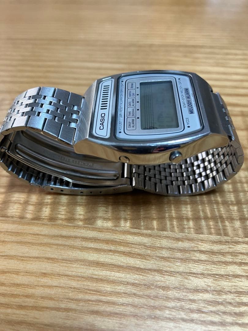 CASIO MELODY ALARM Digital Watch H104 Safe packing!