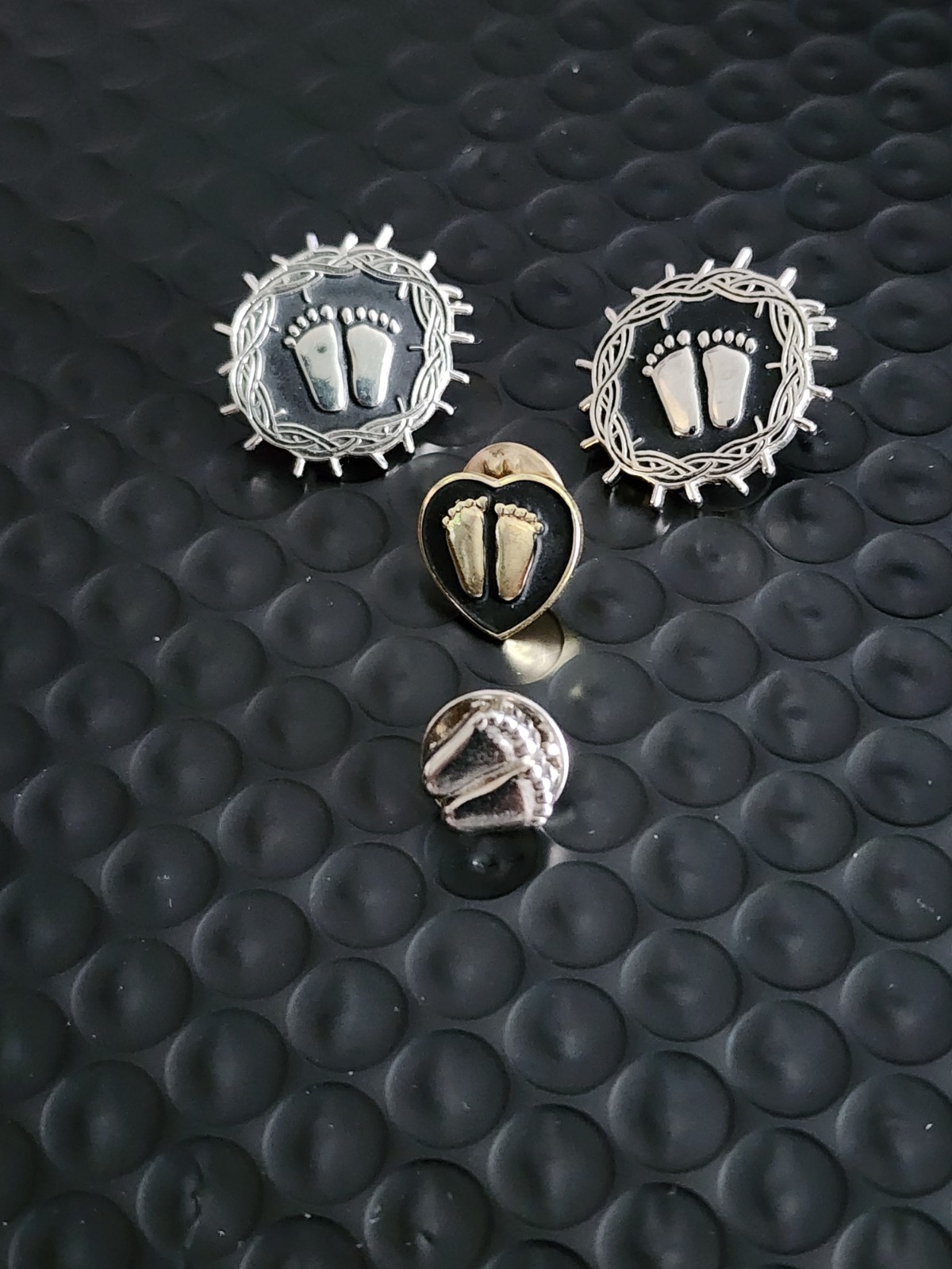 Vintage Precious Feet, Crown/Thorns Jewelry, Lapel Pin Lot Various