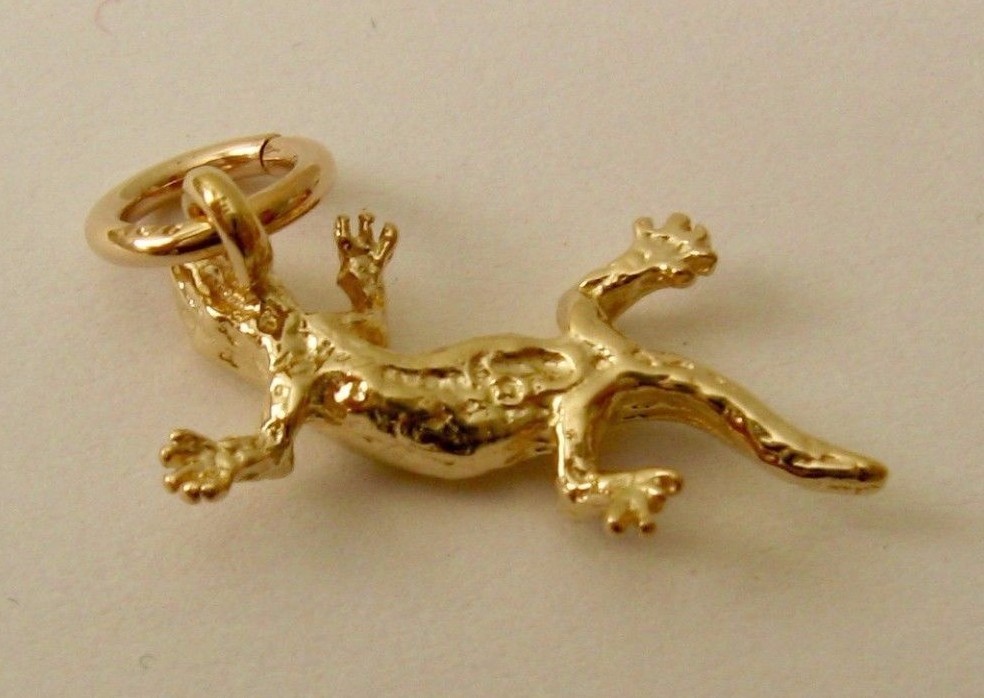 SOLID 9K 9ct YELLOW GOLD 3D LIZARD REPTILE ANIMAL Charm/Pendant