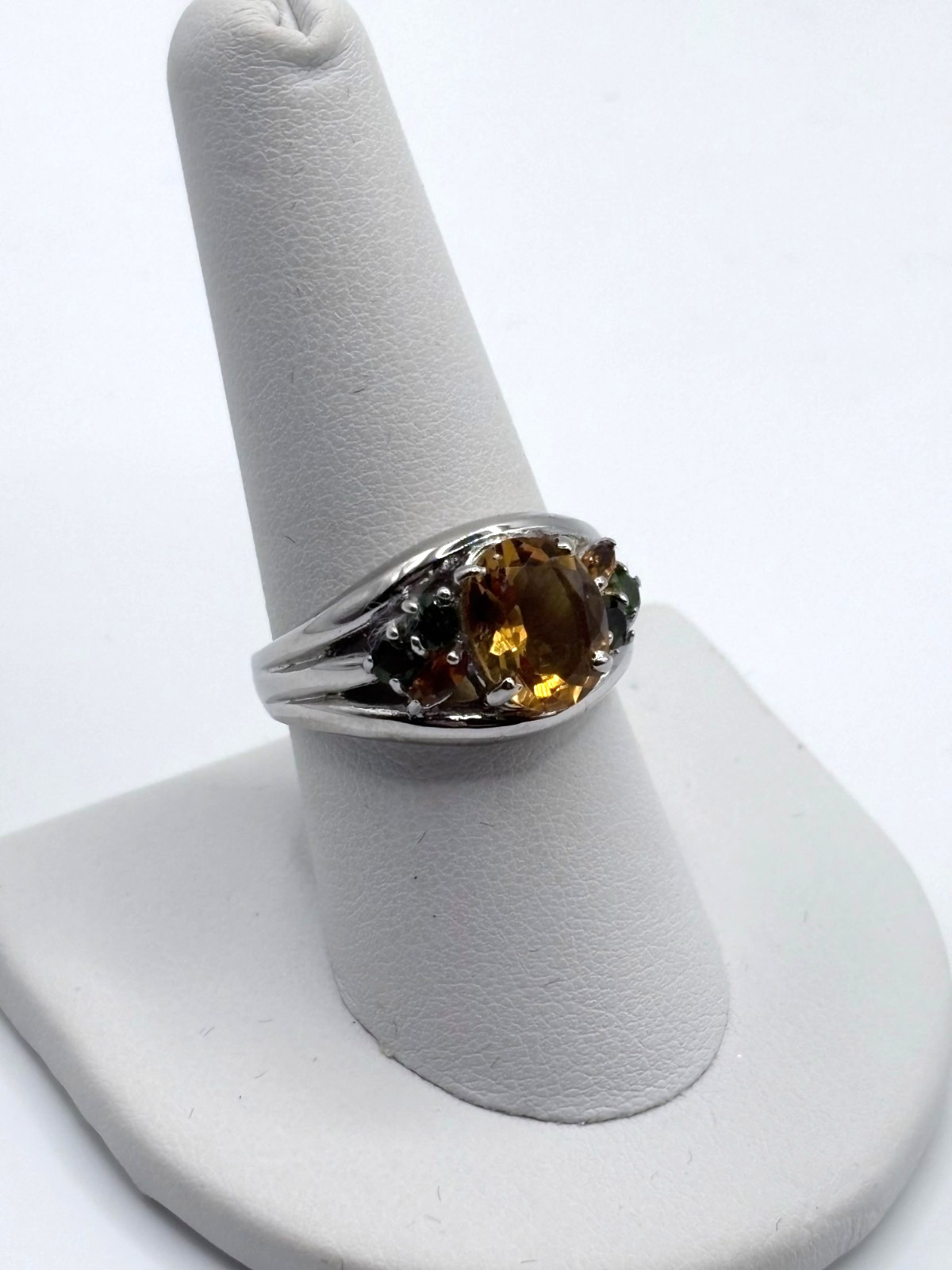 NWT CITRINE, EMERALD RING SIZE 9 IN 925 STERLING SILVER