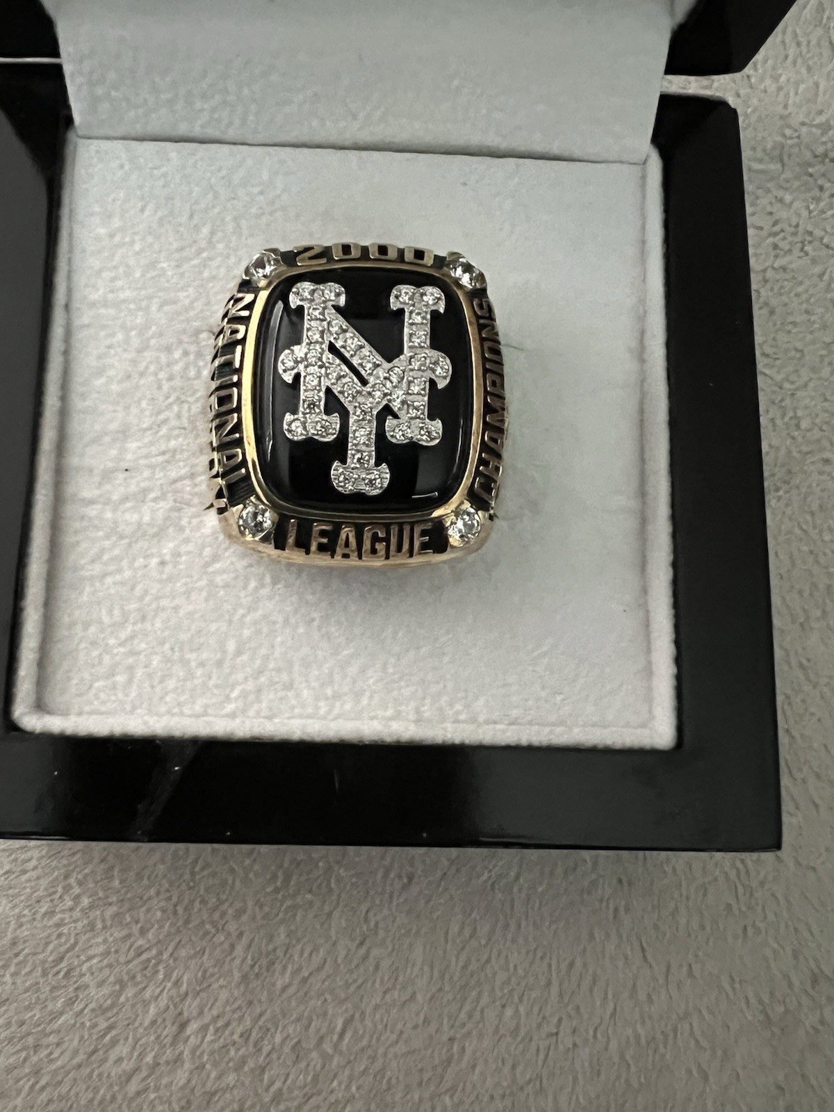 New York Mets Subway Series Engraved Signet Ring Men’s Size 8 Gold/Black replica