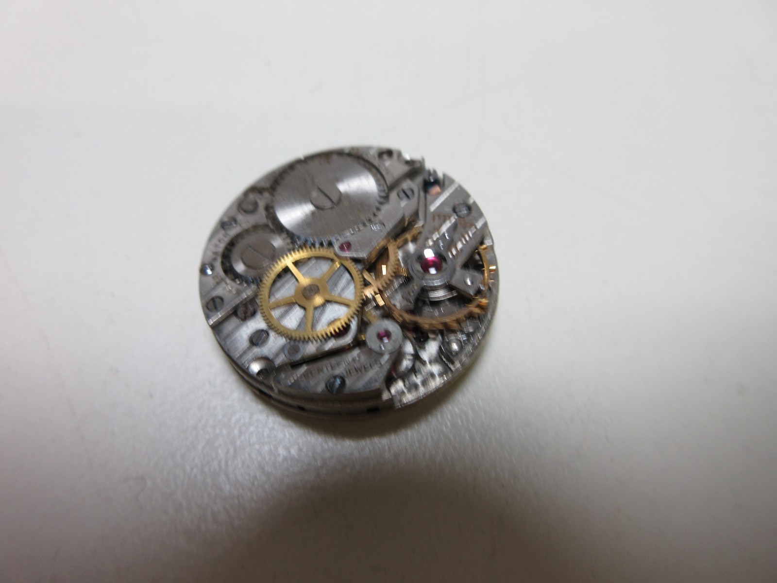 VINTAGE WYLER WRIST WATCH MOVEMENT WATERPROOF ANTIMAGNETIC WATCHMAKER PARTS #118