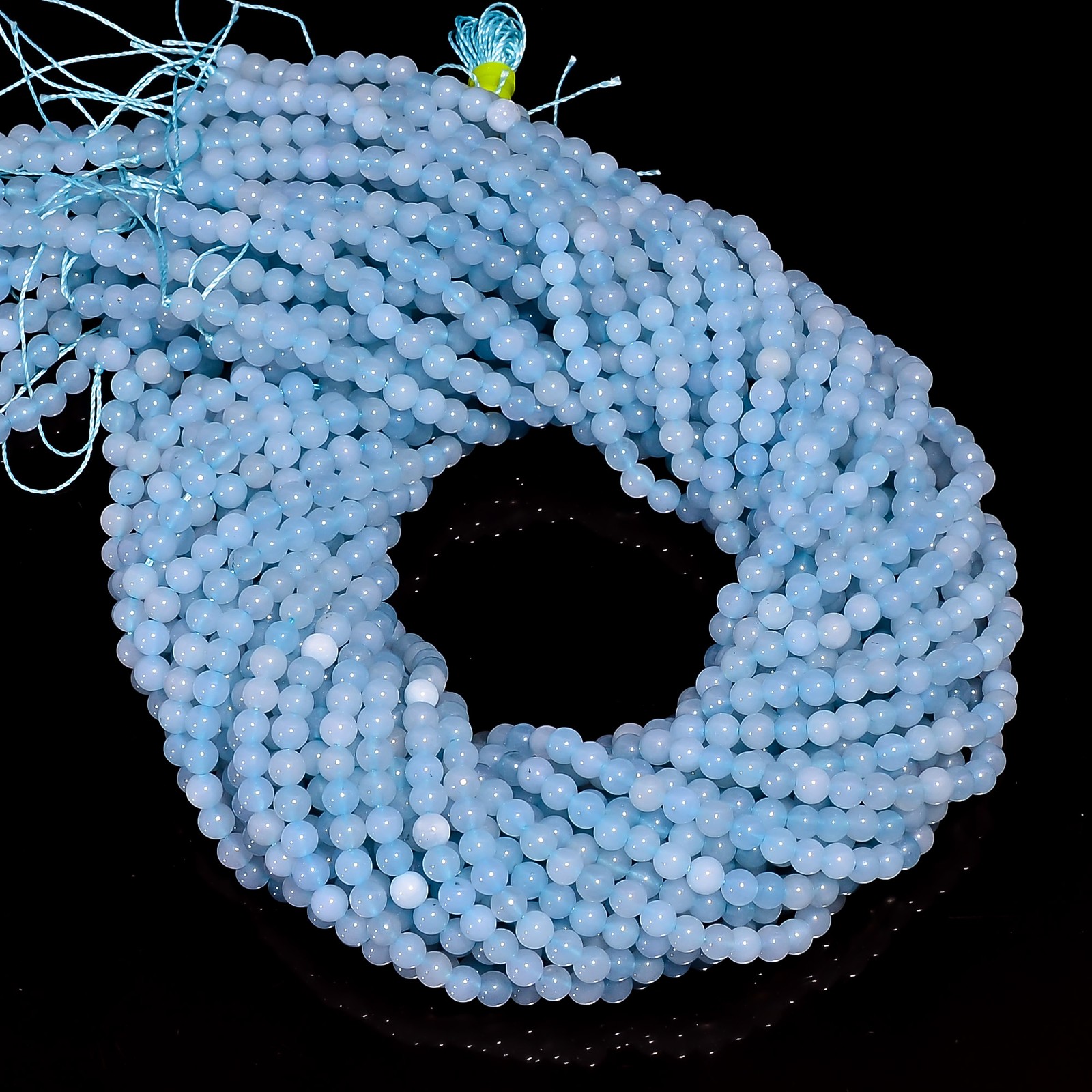 Natural Aquamarine Gemstone Round Shape Smooth Beads 4X4.5 mm Strand 15″ UGB631