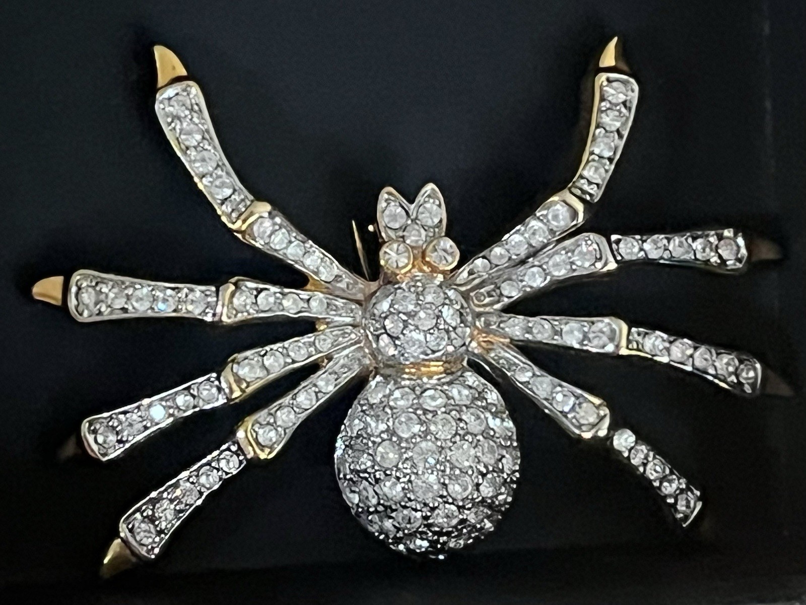Vintage Spider Brooch Pin Gold Tone Clear Pavé Rhinestone Metal Animals & Insect