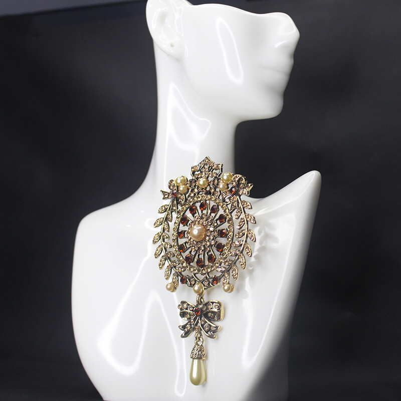 Vintage Medieval Bow Brooch Baroque Hollow Flower Rhinestone Pin