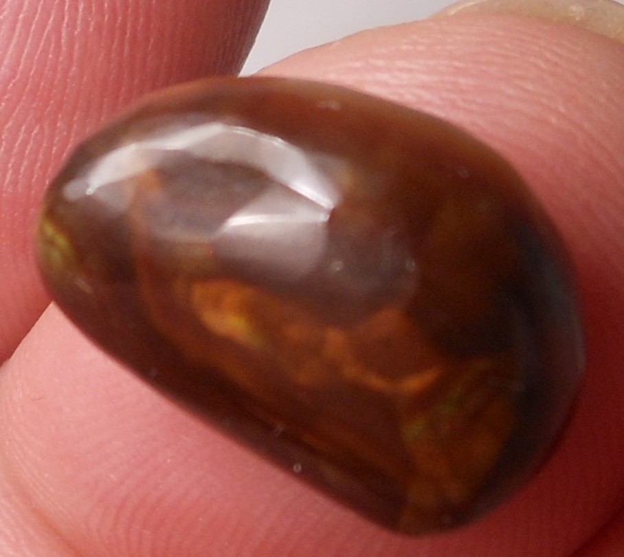11.35ct Mexican Fire Agate 17.5mm x 12mm x 6.8mm
