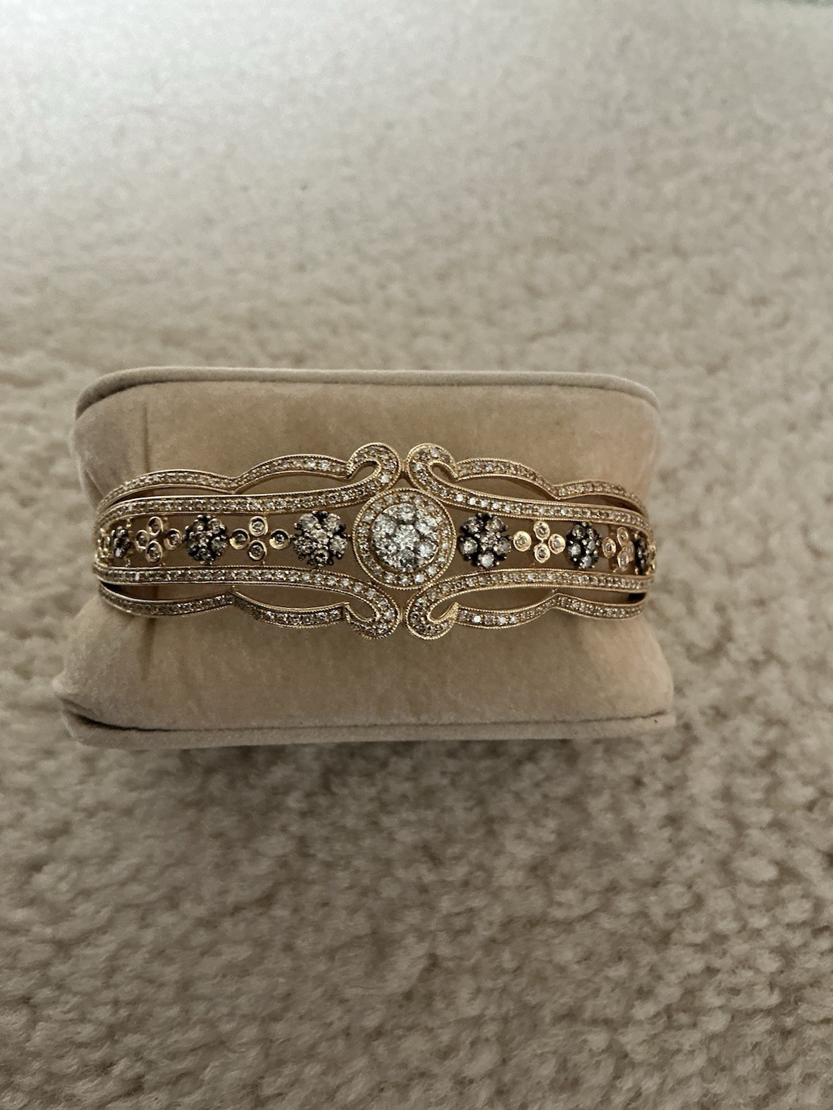 BEAUTIFUL VINTAGE EFFY BRAND ESPRESSO 14K GOLD WHITE DIAMOND BANGLE BRACELET