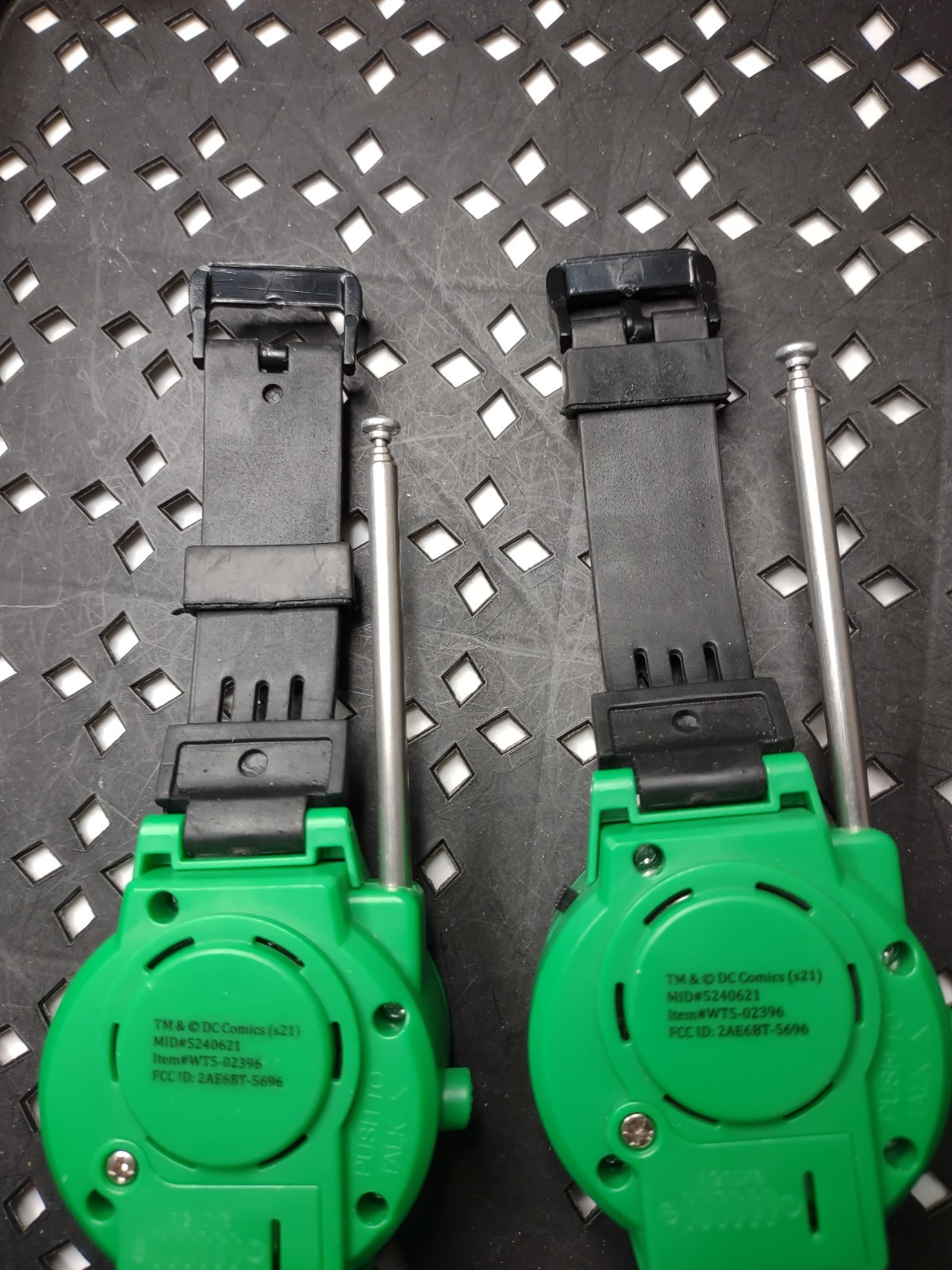 Lot Of 2 Green Lantern DC Comics Walkie Talkie Watches DC Comics Lot HGHAM