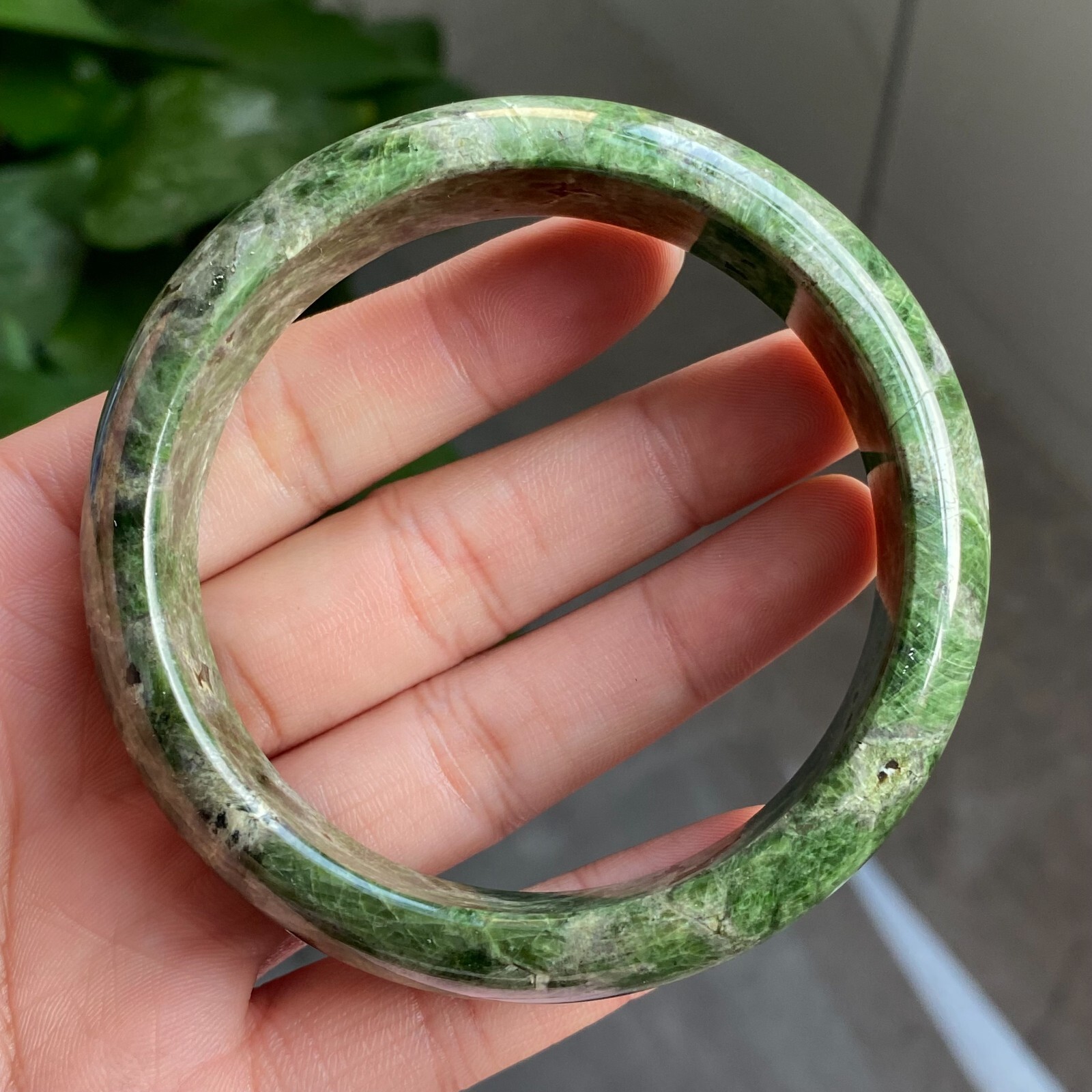 61mm Natural Green Diopside Crystal Quartz Bangle AAAA 5