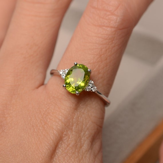 2.15 Ct Oval Cut Natural Peridot Diamond Wedding Ring 14K White Gold Size 7