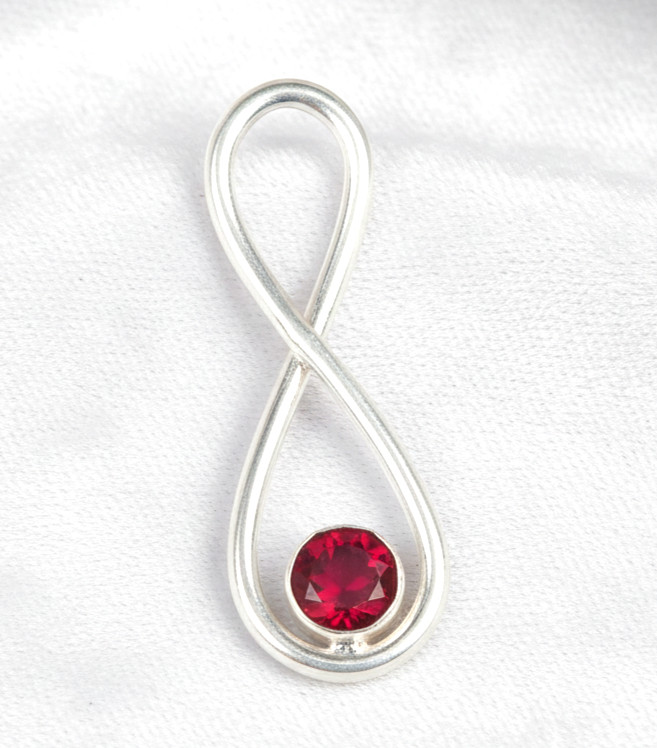 Mozambique Garnet Gemstone Handmade 925 Sterling Silver Jewelry Pendant 1.90″
