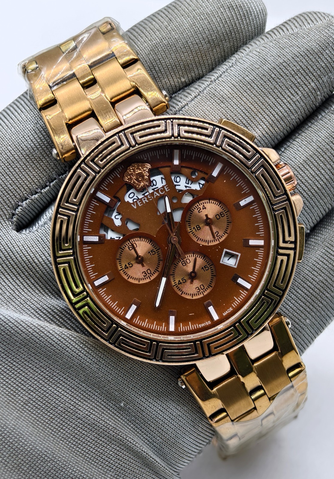 Excellent Versace Chronograph Date Indicator Fix Bezel Men’s Wrist Watch