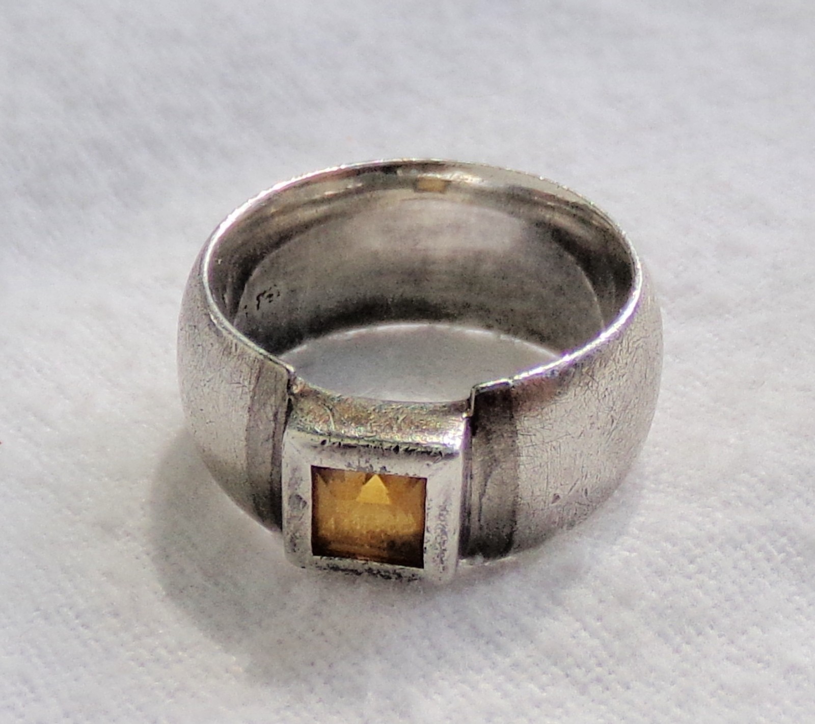 Sterling Silver & Palladium Band w/ Square Cut Citrine – Size 6 Ring – Hyde Park