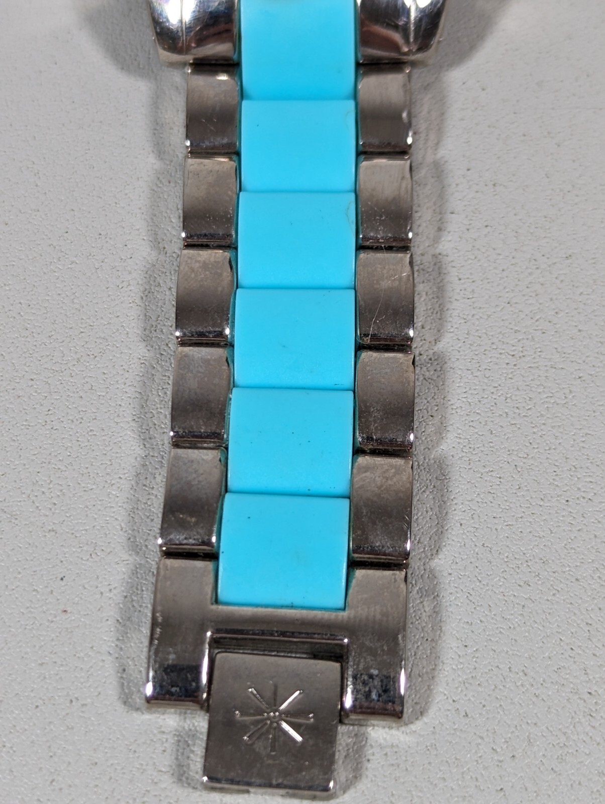 Isaac Mizrahi Live Silver Tone Dial Round Case Blue Link Bracelet Band Watch