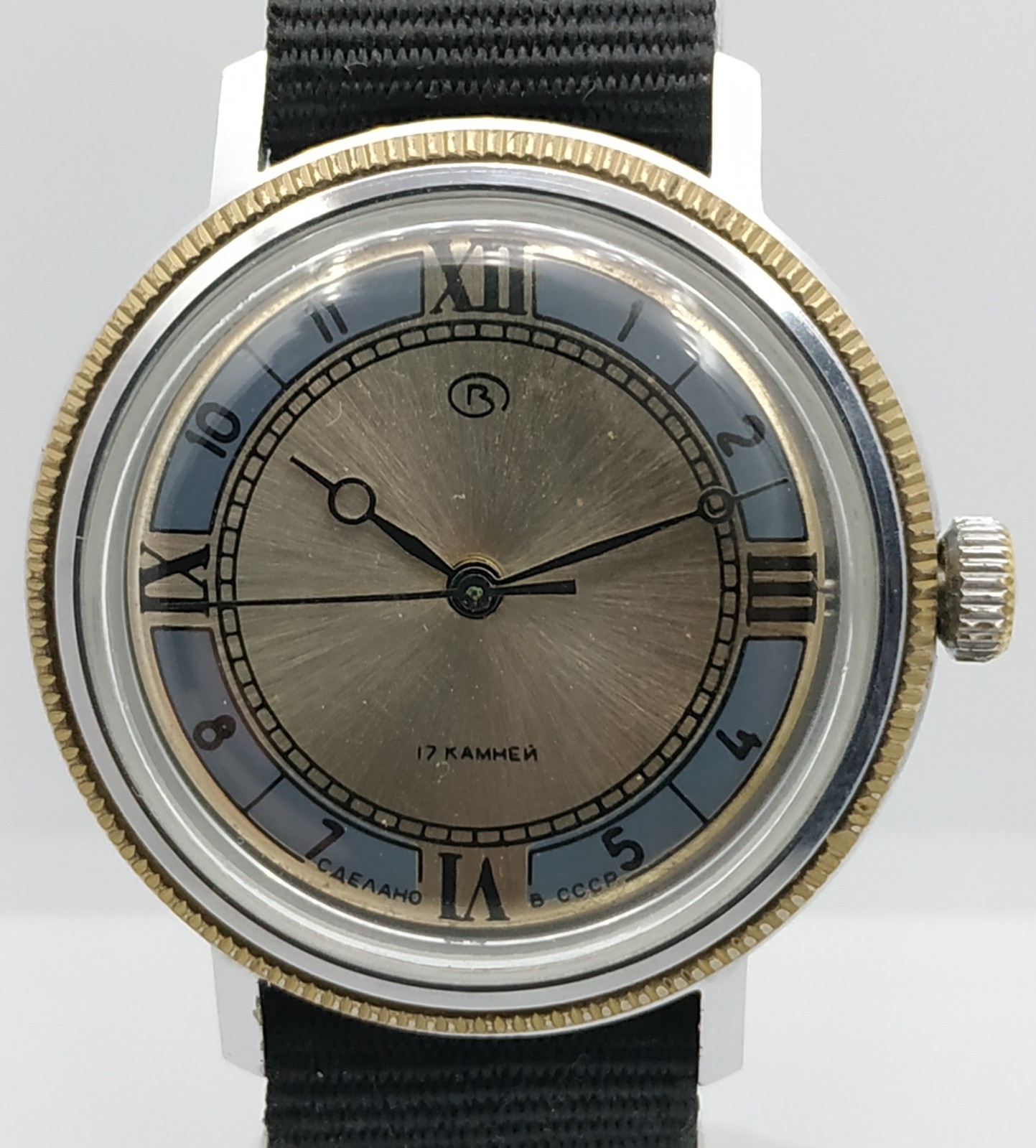 Men’s Classic Retro Watch Vostok Wostok Vintage USSR Mechanical Made in Soviet ☭