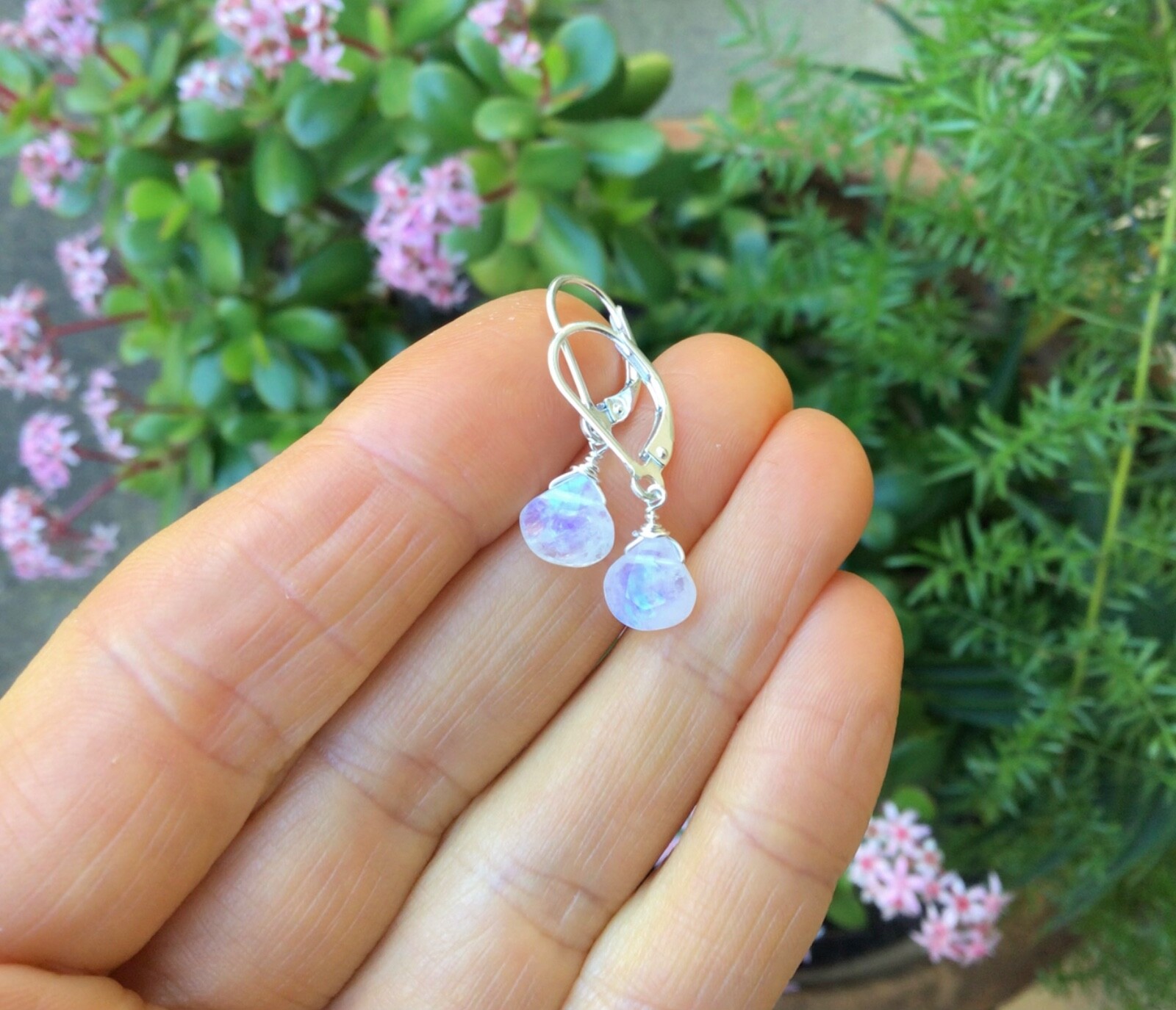 NEW NATURAL MOONSTONE STERLING SILVER SUNDANCE CHARM EARRINGS ARTISAN JEWELRY