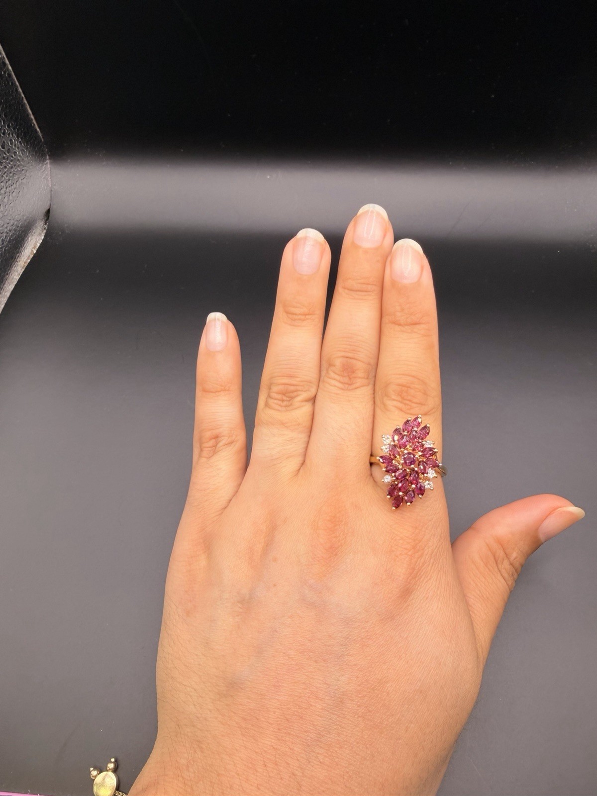 14k Yellow Gold Vintage 4.24 Ctw Diamond & Ruby Finger Fit Ring Size 9.75.