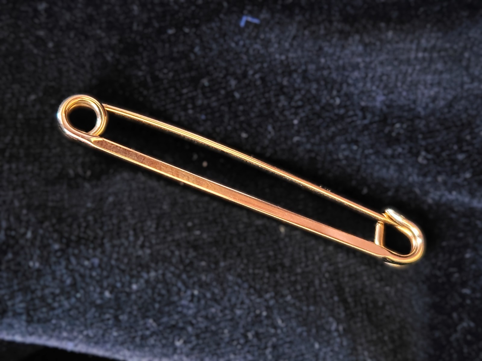Vintage 1960-1970 Gold-plated Men’s TIE TACK / Tie Clip by SWANK – b1308