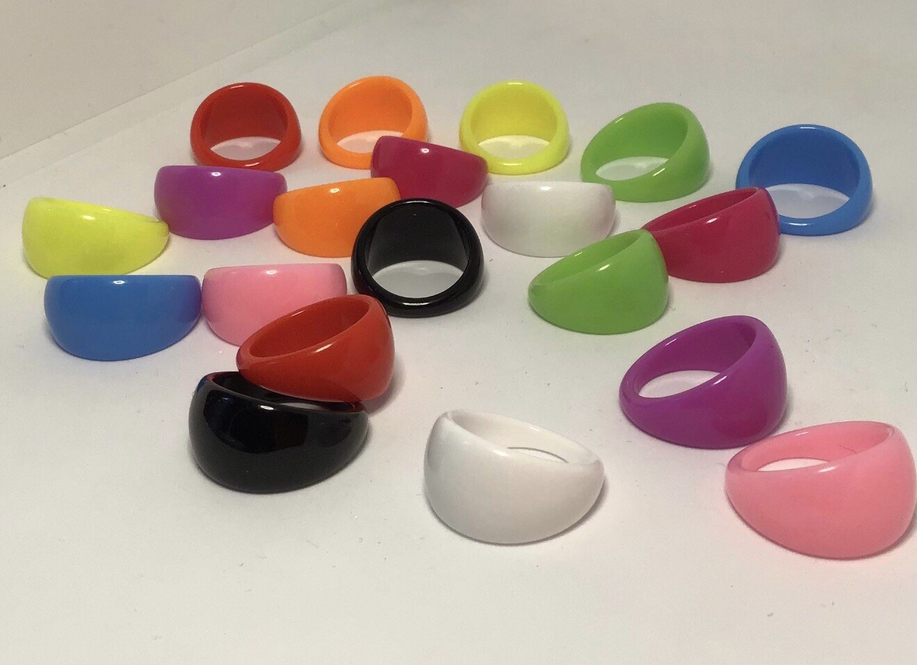 Chunky Resin Plastic Lucite Ring FREE SHIPPING Retro Ring Mod Ring USA Seller