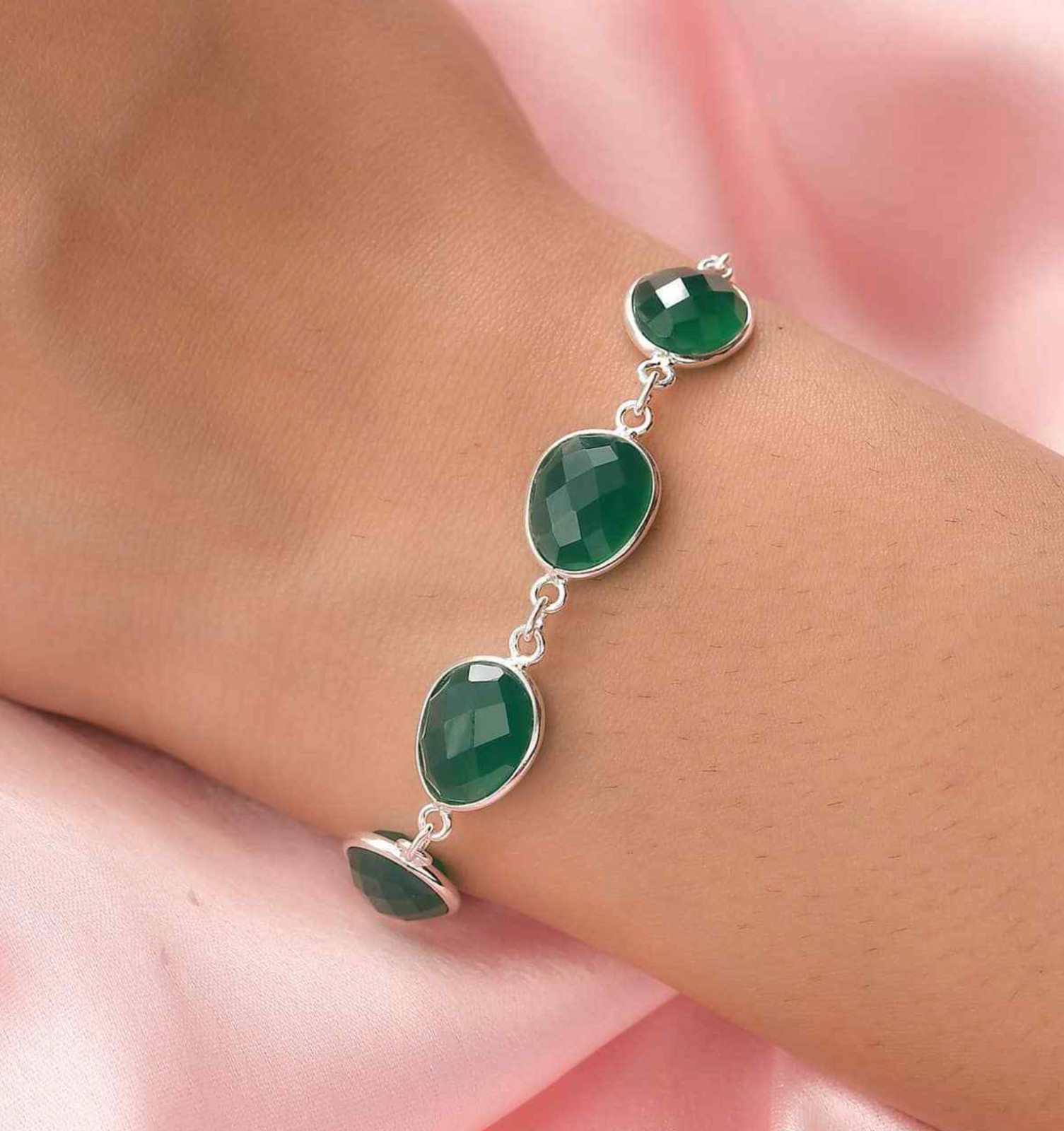 925 Sterling Natural Green Onyx Bolo Adjustable Bracelet 9.5 Inches, 19.40 ctw