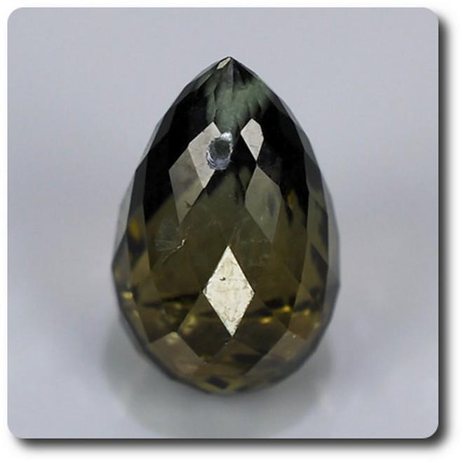 Green Tourmaline. 2.21 cts. Mozambique, Africa