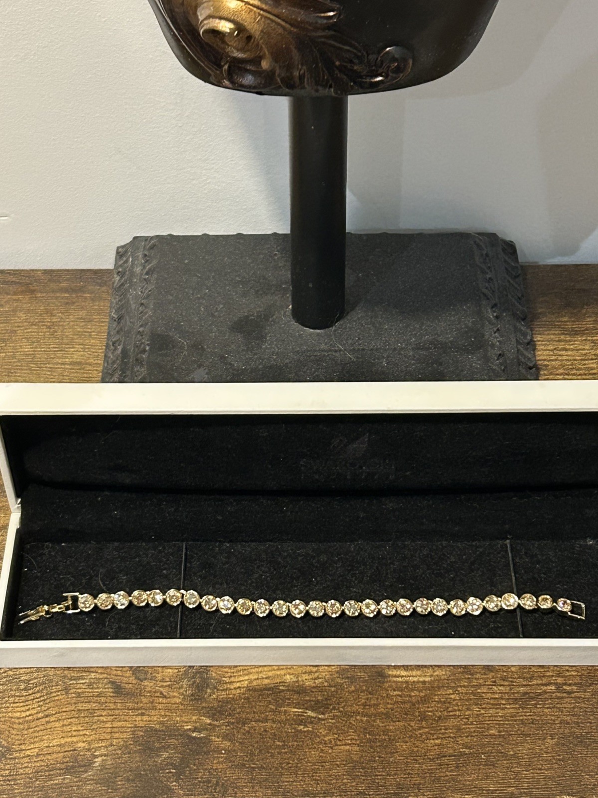 Stunning Swarovski Champagne Yellow Gold Plated Tennis Bracelet 17.5cm approx