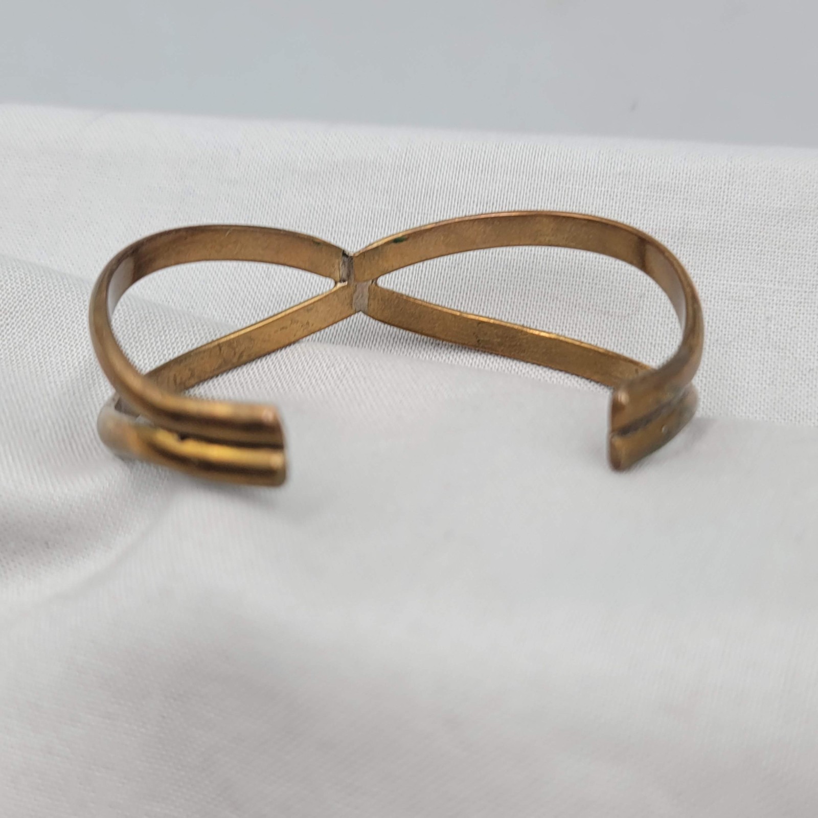 Vintage Crossover Brass Cuff Bracelet 6 in