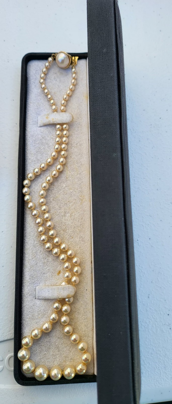 SAKS 5TH AVENUE – Vintage Mayorca Pearls – 14k Clasp from Spain (20 inches)