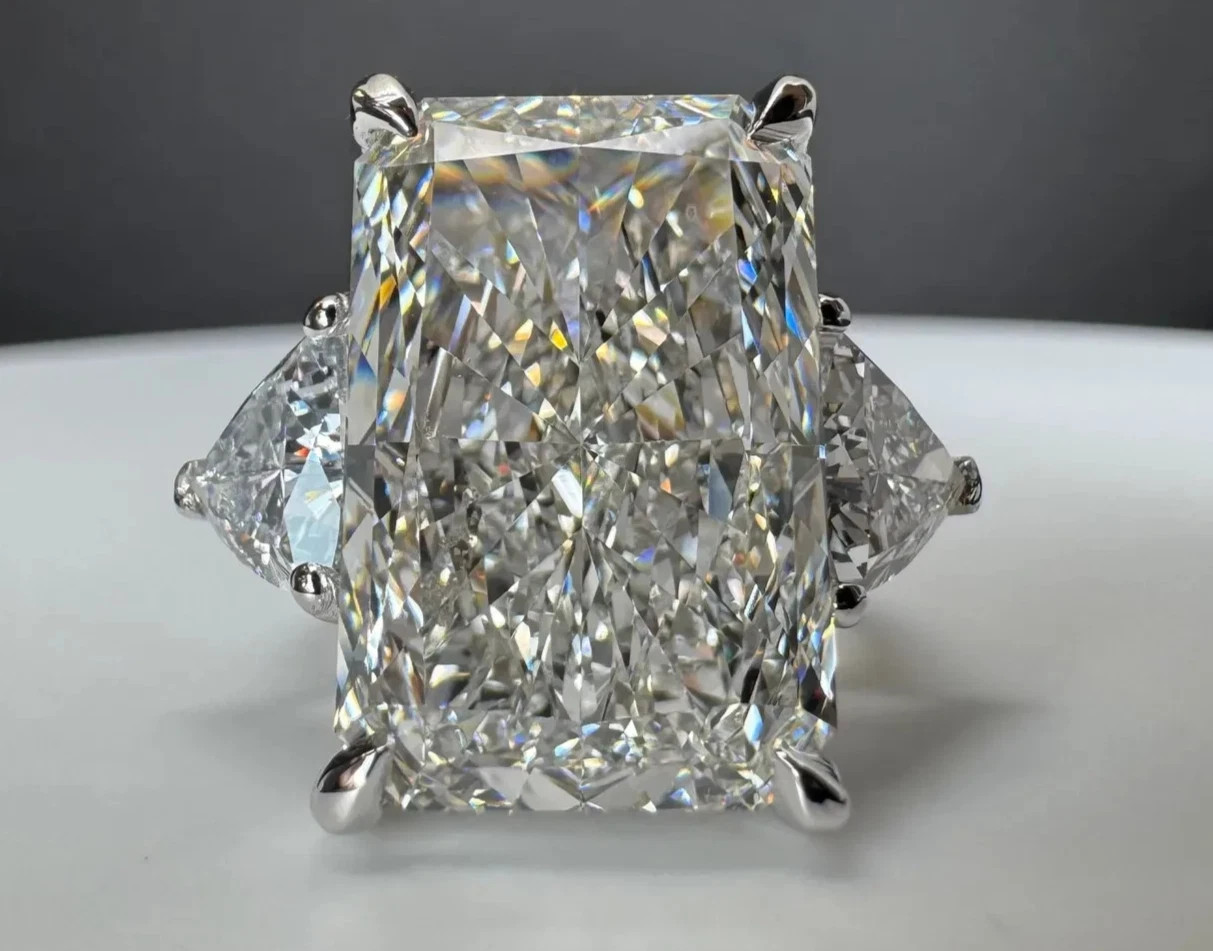 Lab Grown Radiant Cut Diamond Ring IGI Certified 14k White Gold 10.3 Ct VS E F