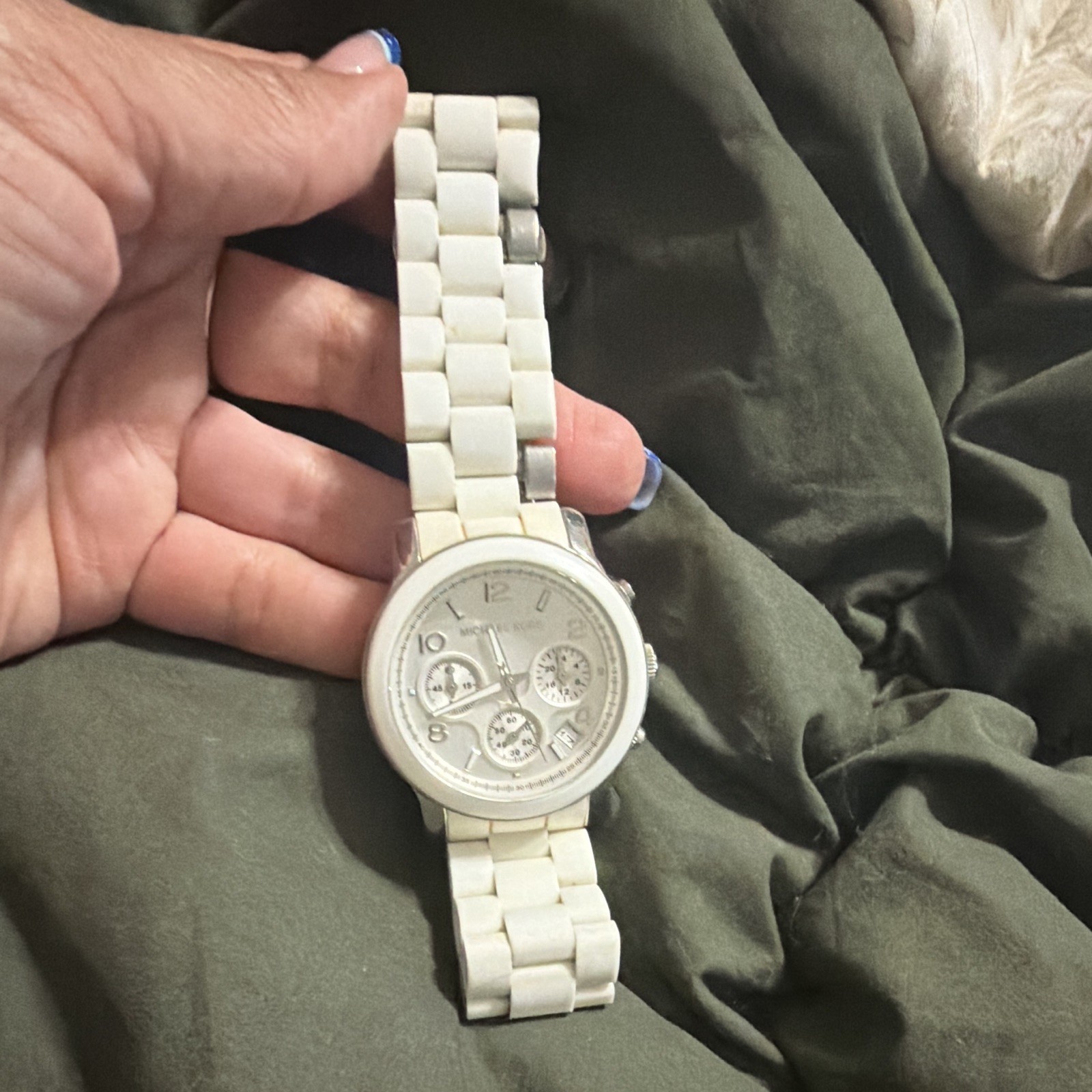 Michael Kors Women’s Chronograph Date Quartz 39mm White Dial SS Bracelet 10ATM