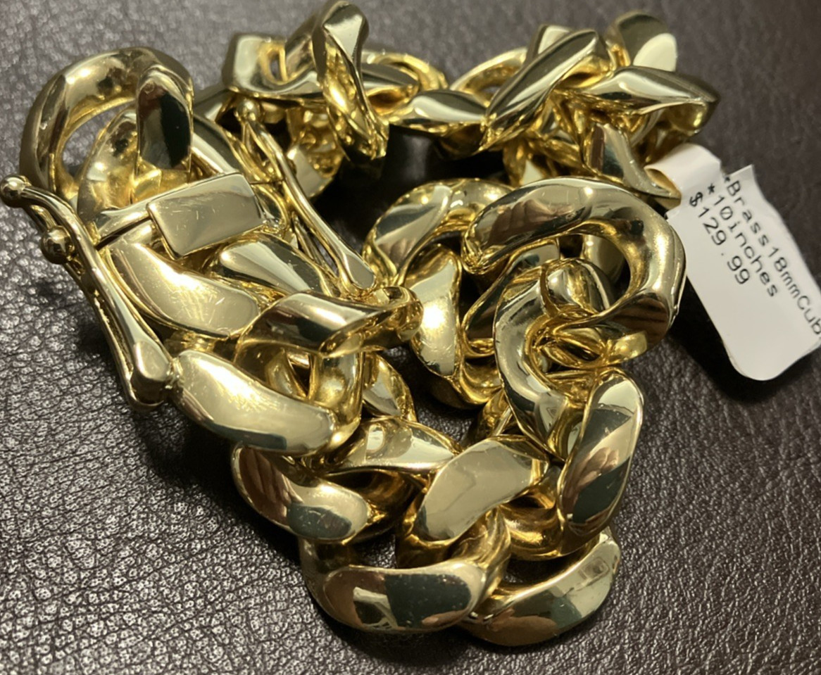 Gold-Plated Base metal Brass Jumbo Bracelet 18mm 10 Inches 129 Grams