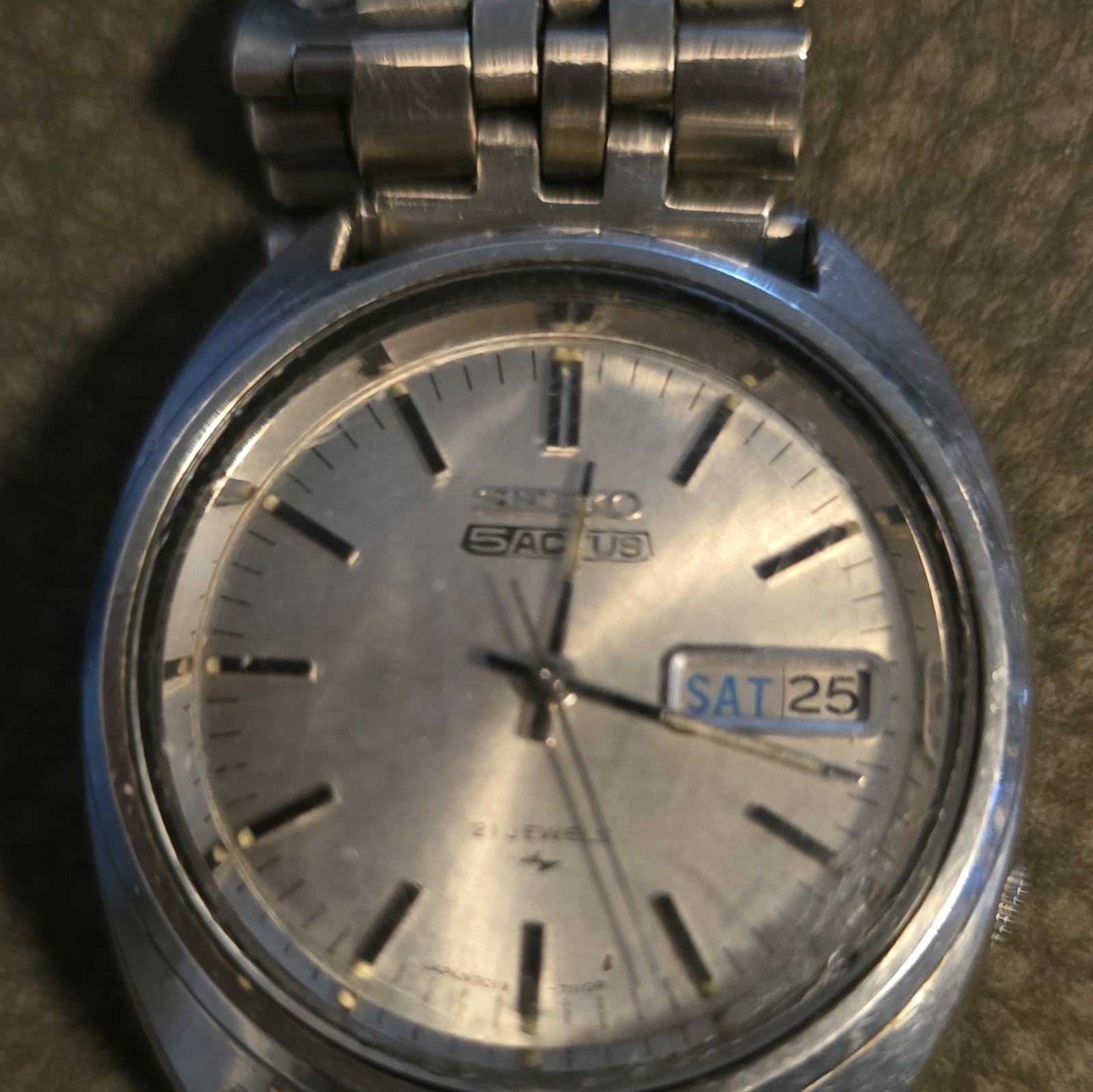 Seiko 5 Actus Men’s Automatic 21J Silver Dial Day/Date SS Bracelet Watch