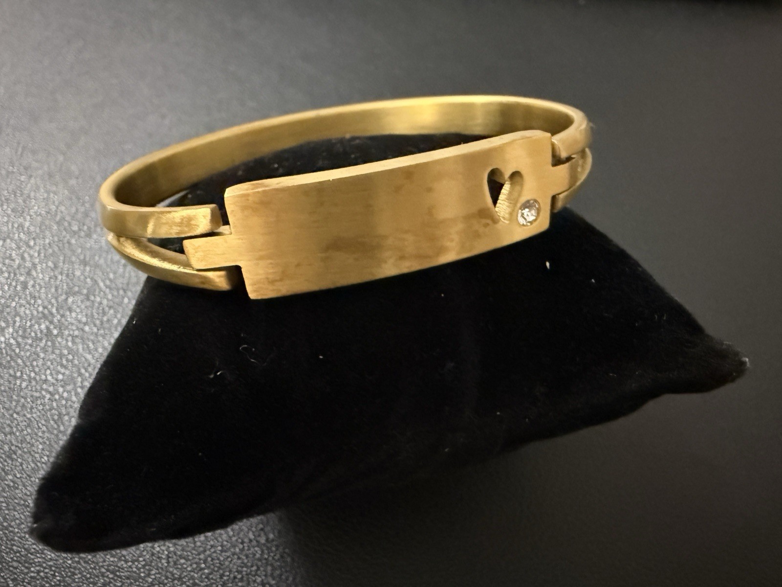 Thirty-One Heart and Soul Crystal Gold Tone Bracelet Heart Bangle Hinged