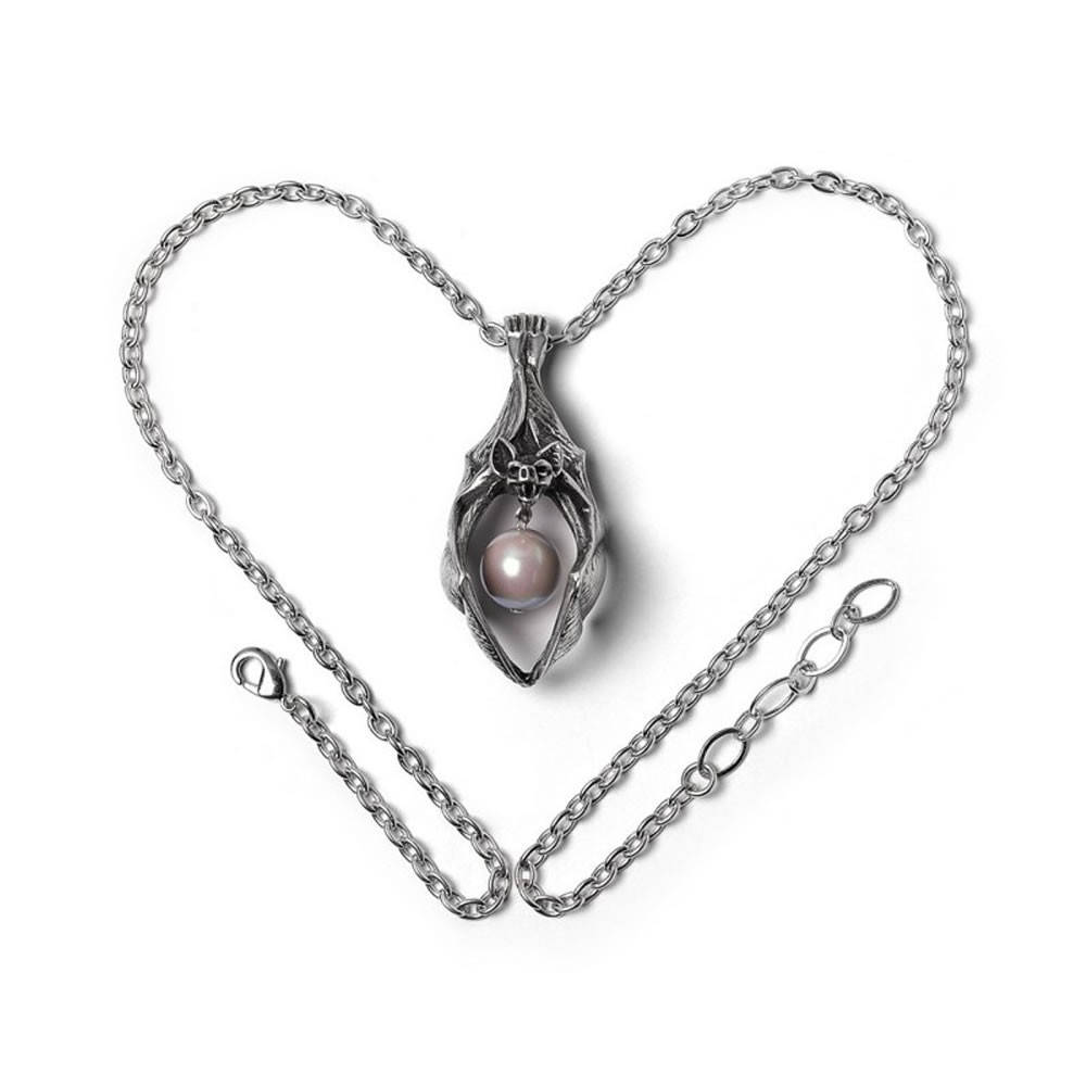 Alchemy Gothic Vampire’s Eye Pendant Hanging Bat Holding Pearl Necklace P966 NWT
