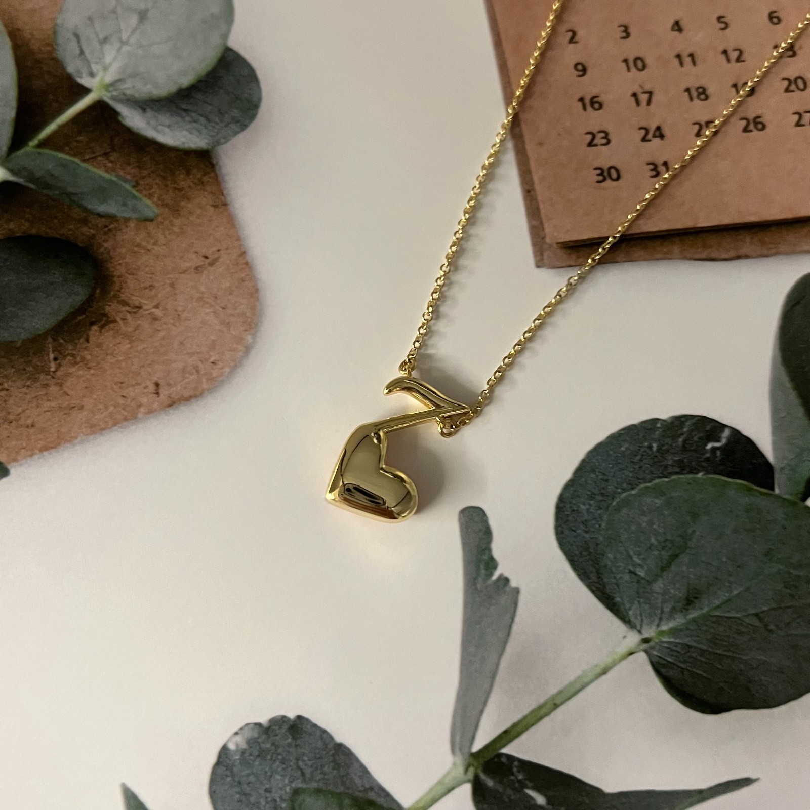 Dolly Parton x Kendra Scott Gold Ari Heart Music Note