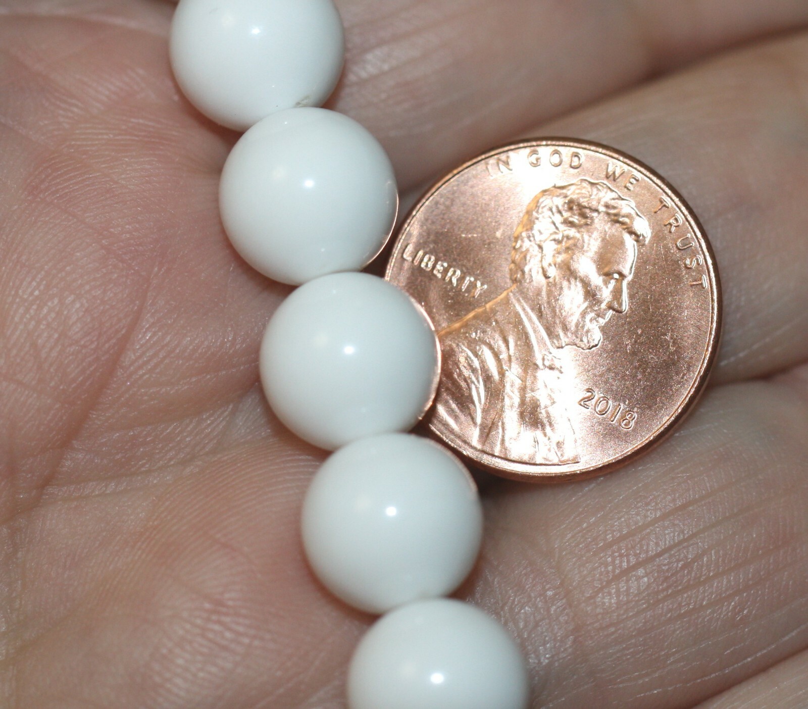 Vintage White Beaded Necklace made in Korea clean working clasp 23 1/2″ long
