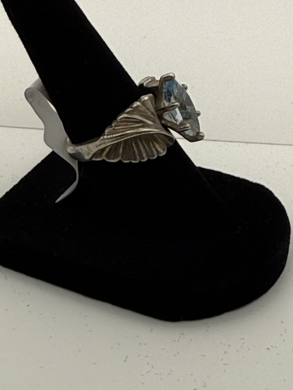 .925 Sterling Silver Marquise Blue Stone Ring Size 6, 7.83g Leaf Design