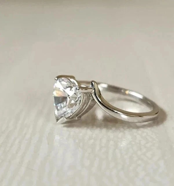 3.25Ct Heart Cut Simulated Diamond Engagement Band Ring In 14k White Gold Plated
