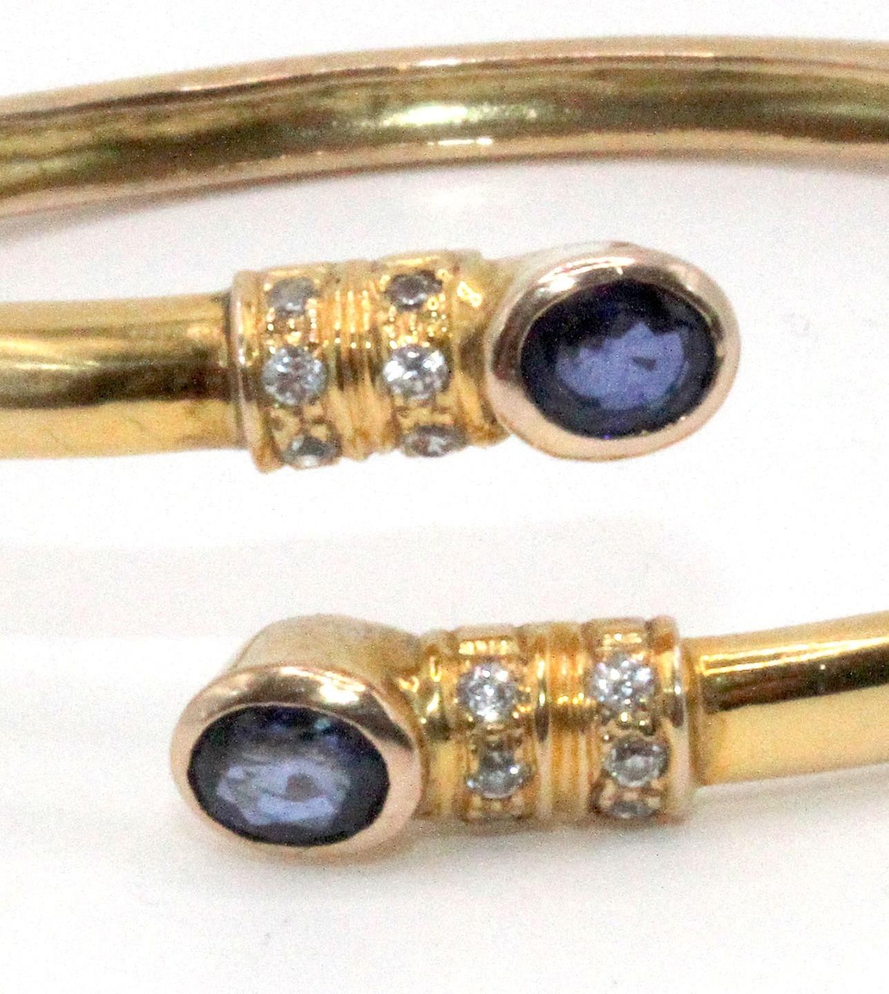 Heavy (11.36g) 9ct Yellow Gold, Sapphire Bypass Bangle, 7¼ inches (18.5cm)