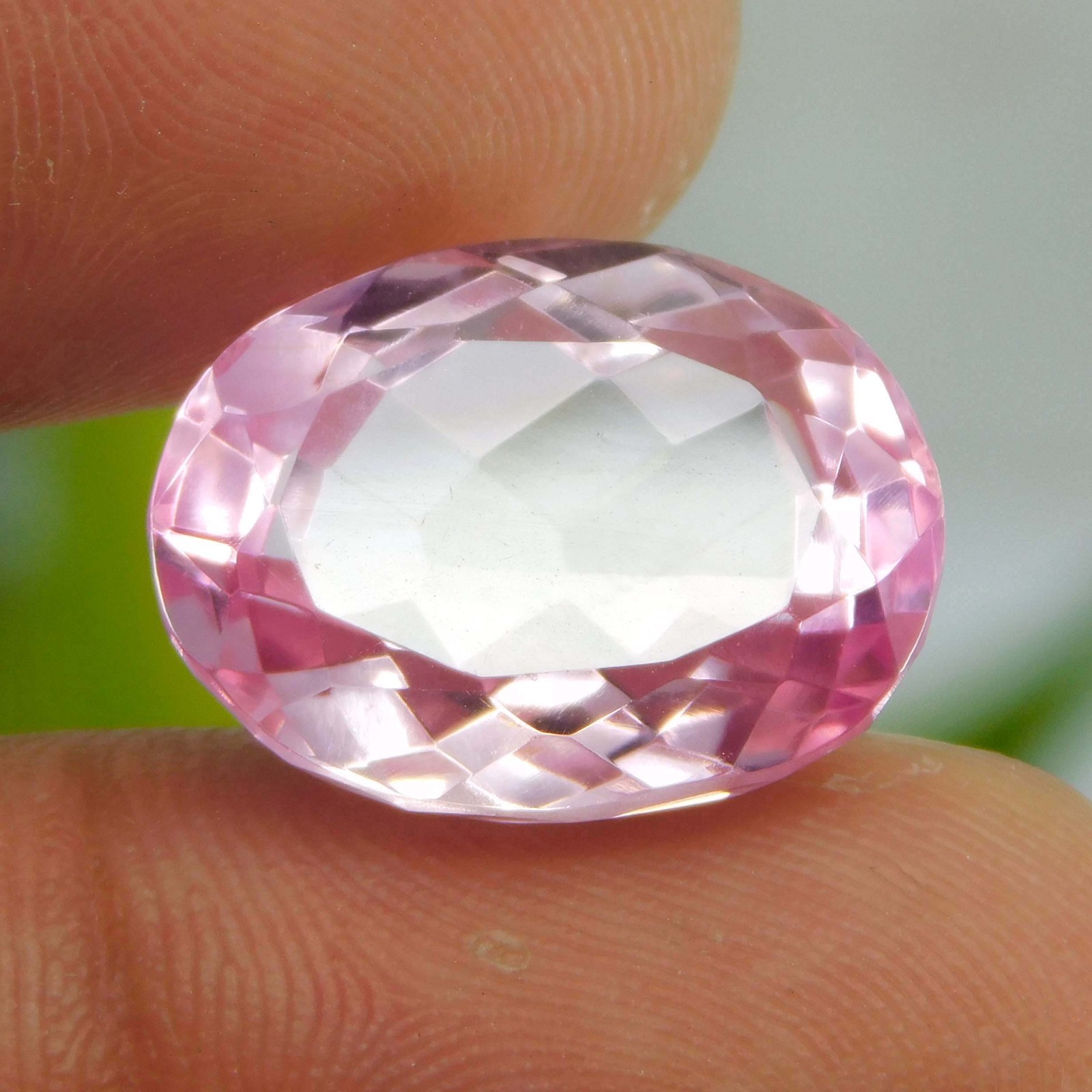 Natural Unheated Peach Pink Morganite Madagascar 18.80 Ct Gemstone Full Fire