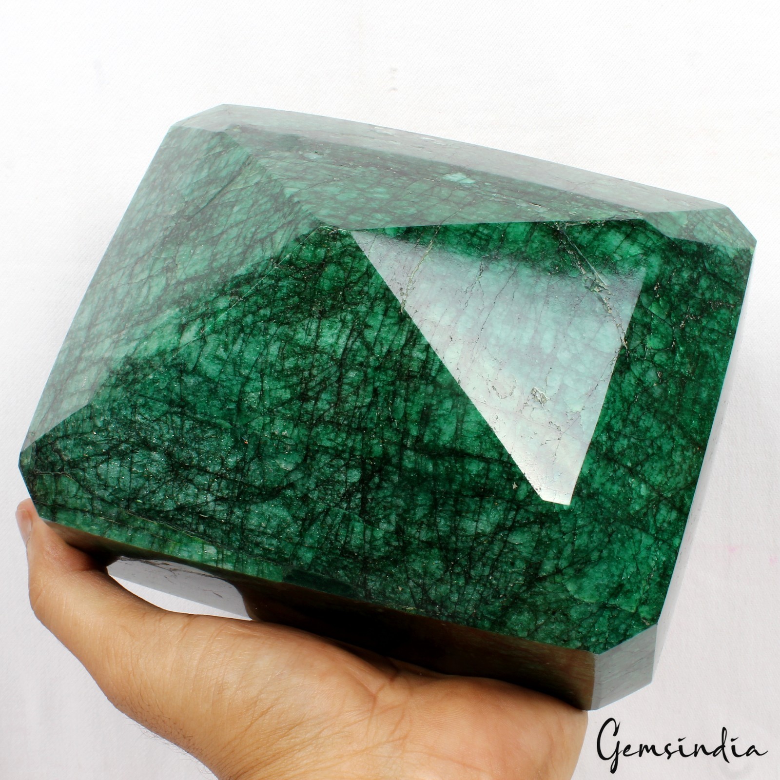 Huge 4.5Kg Natural Brazilian Green Emerald Earth Mined Museum Size Huge Gemstone