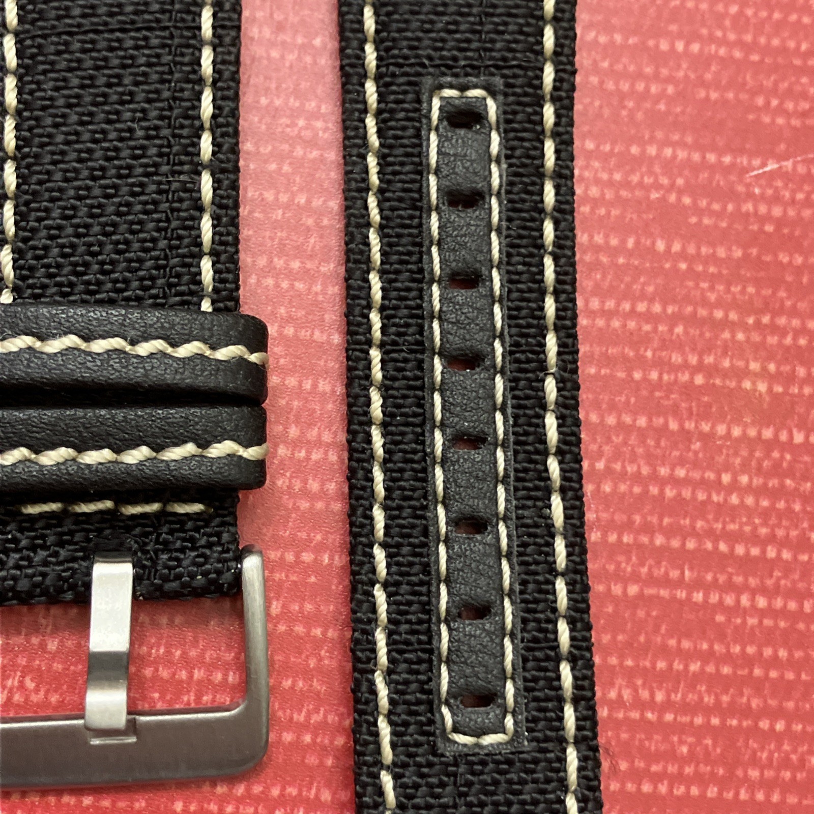 Lot Of 2 Watch Straps Bands 22mm Strapsco Leather made with Kevlar