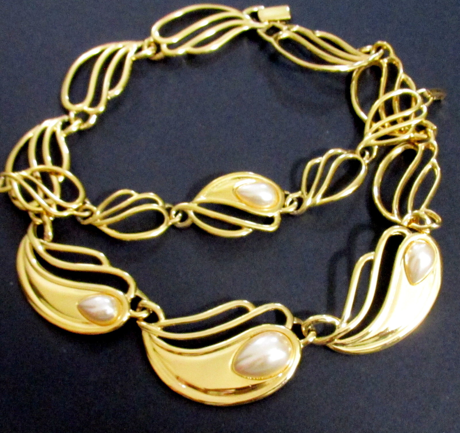 VTG RUNWAY BOOK PIECE NAPIER SET GP CURVY FAUX PEARL NECKLACE BRACELET OPENWORK