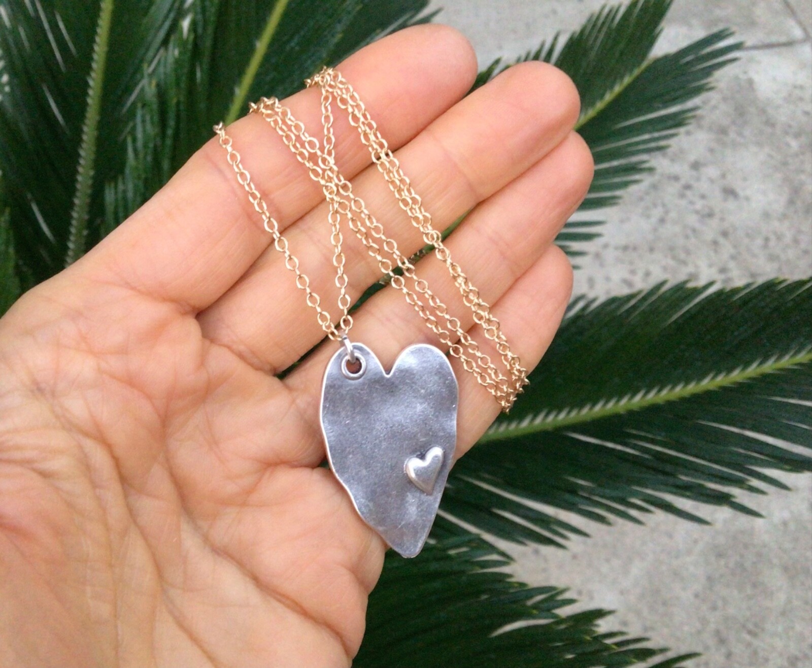 NEW ARTISAN HANDMADE SUNDANCE CHARM HEART NECKLACE HANDCRAFTED SILVER JEWELRY