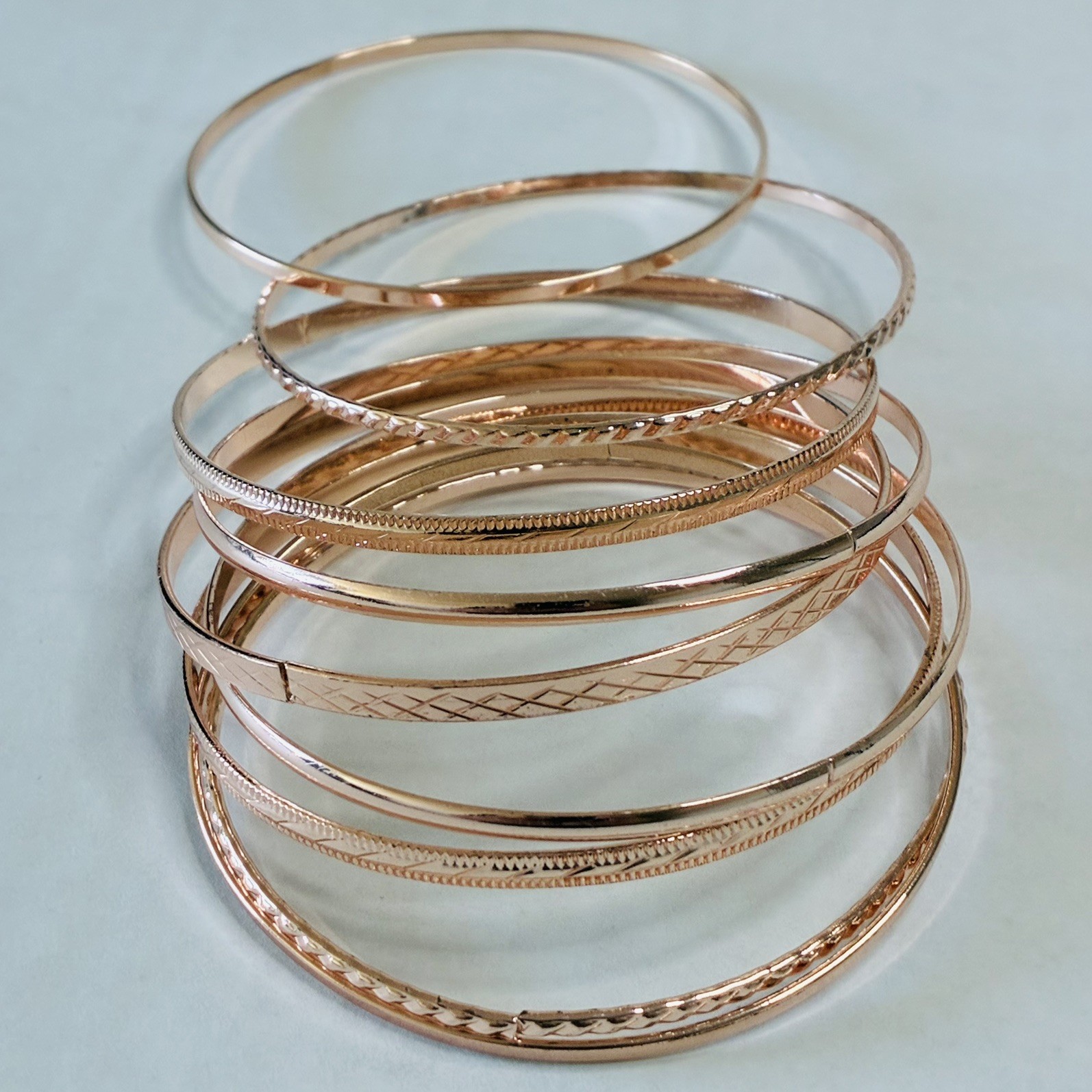 Lot 8 Women’s Faceted Textured Stackable Rose Gold Tone Bangle Bracelet Cuf Set