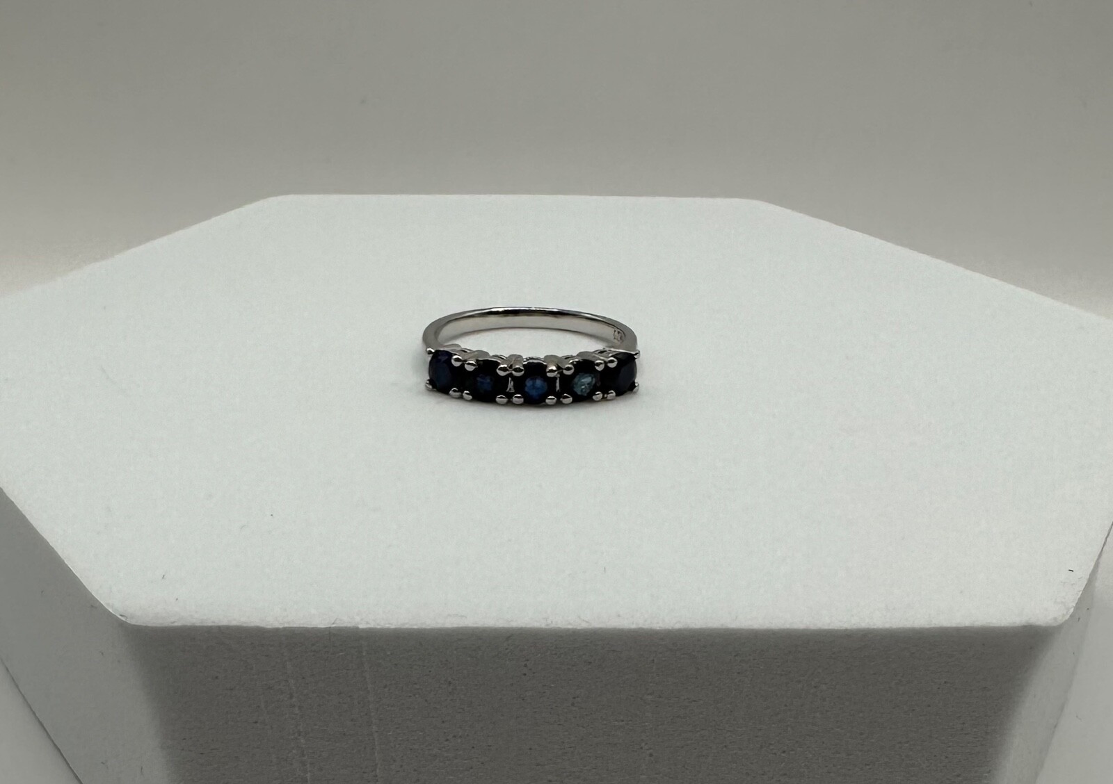 Blue sapphire ring diffused stones 925 sterling silver 14k white gold plate