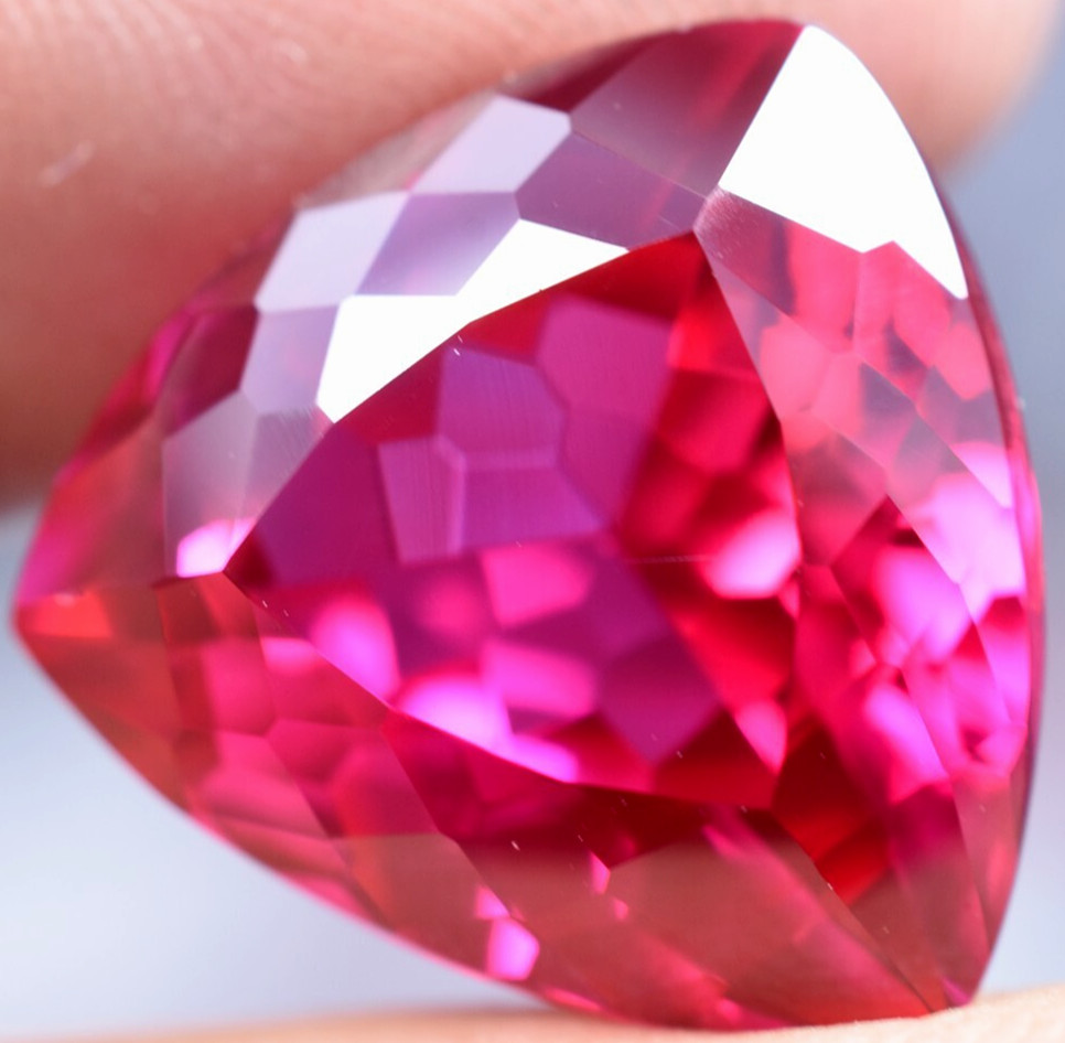Extremely Rare & Natural 22.65 Ct SUNRISE RUBY GGL Certified Loose Gemstone