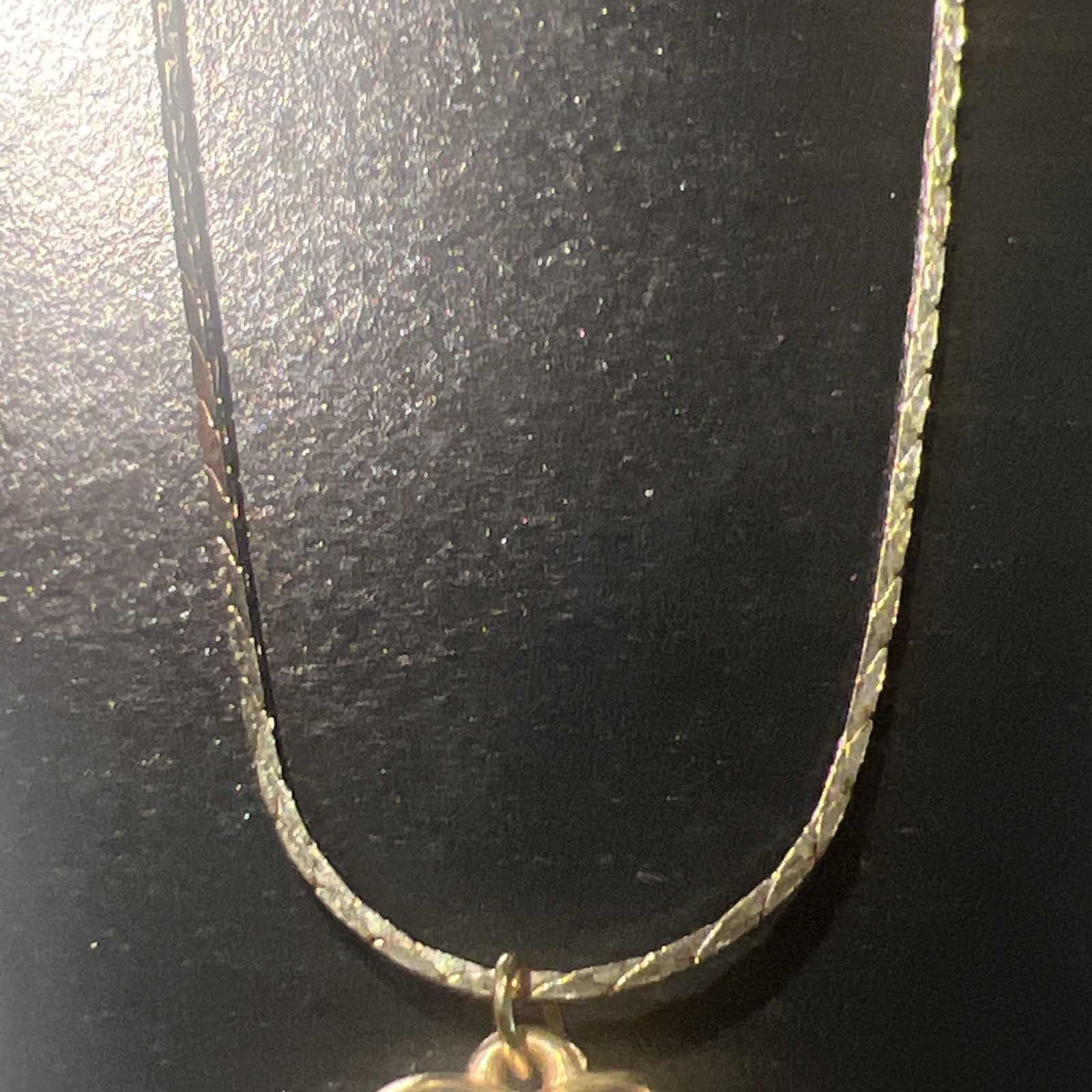 Gold Tone Chain Bracelet W/Heart Charm Republic Of Korea New On Card Promotional