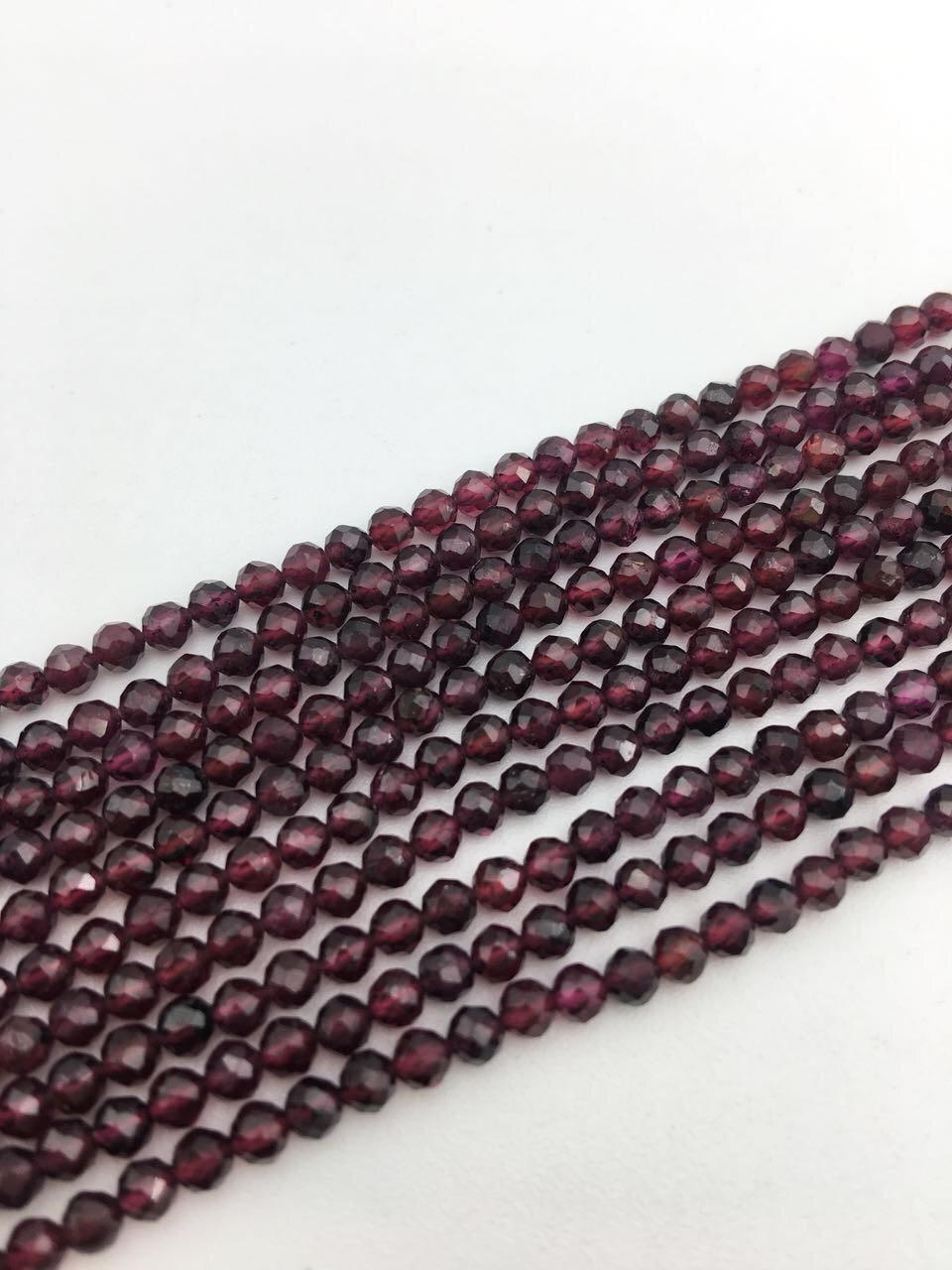 Natural Garnet Faceted Round Beads 2mm 3mm 4mm 5mm 15.5″ Strand