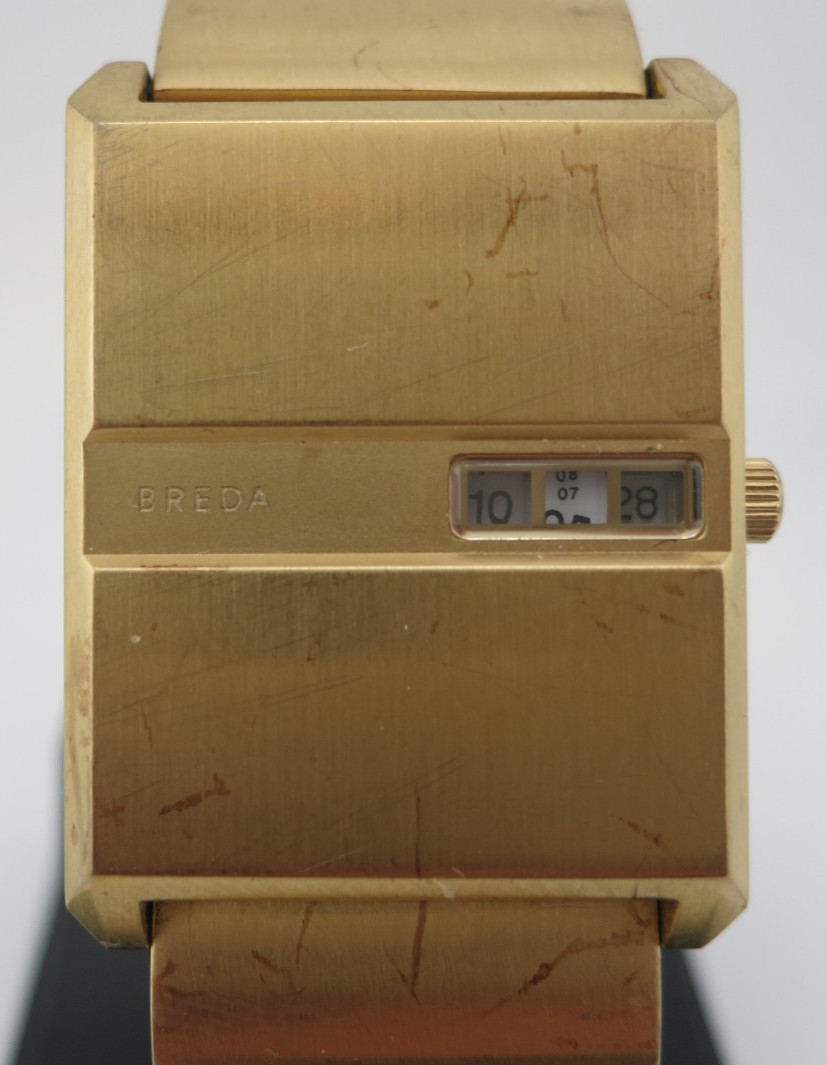 Breda Pulse Gold-Plated Digital Quartz Watch – 1745a / 1750A – New Battery
